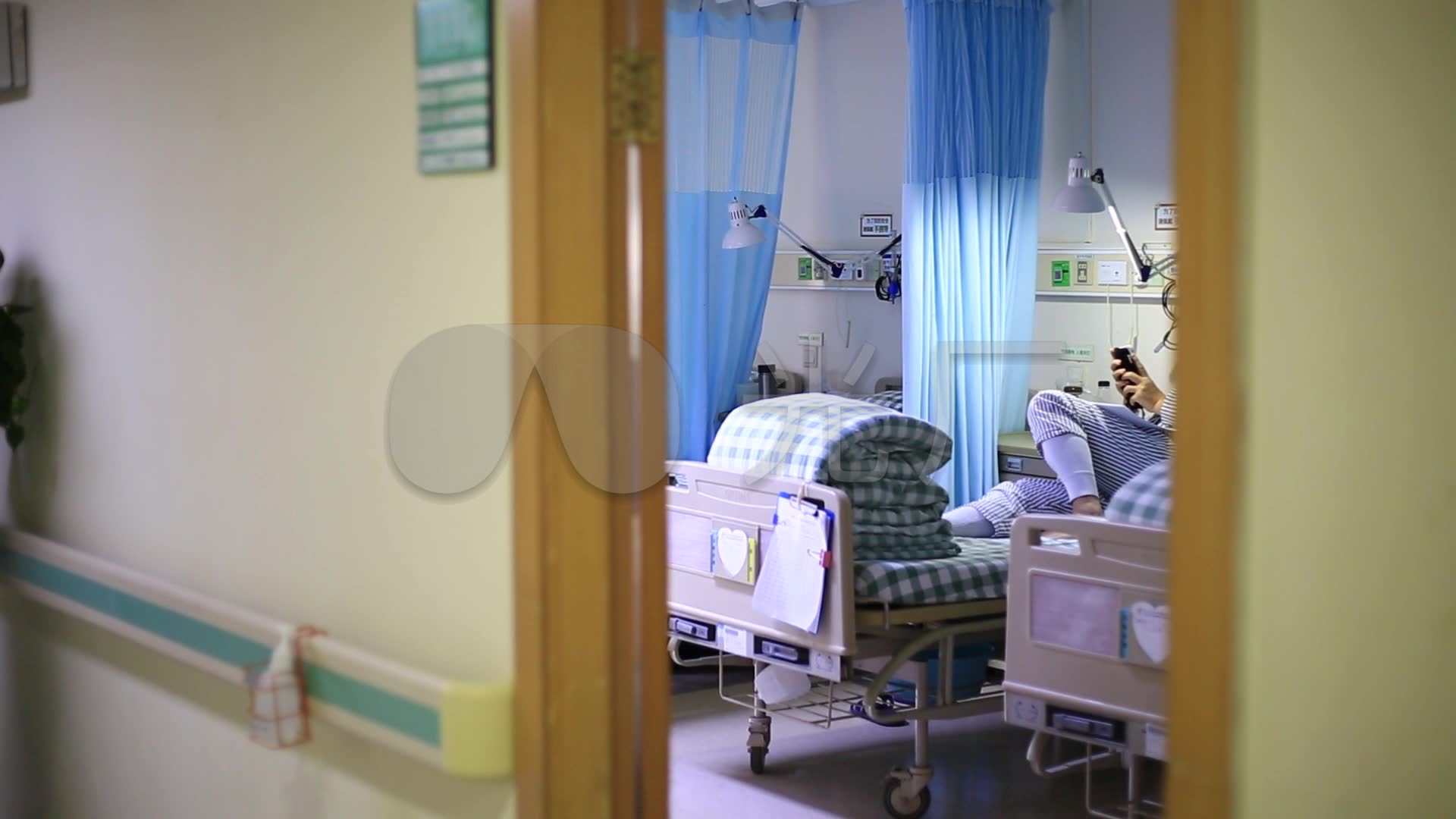 孤独住院病房病床床位输液老人