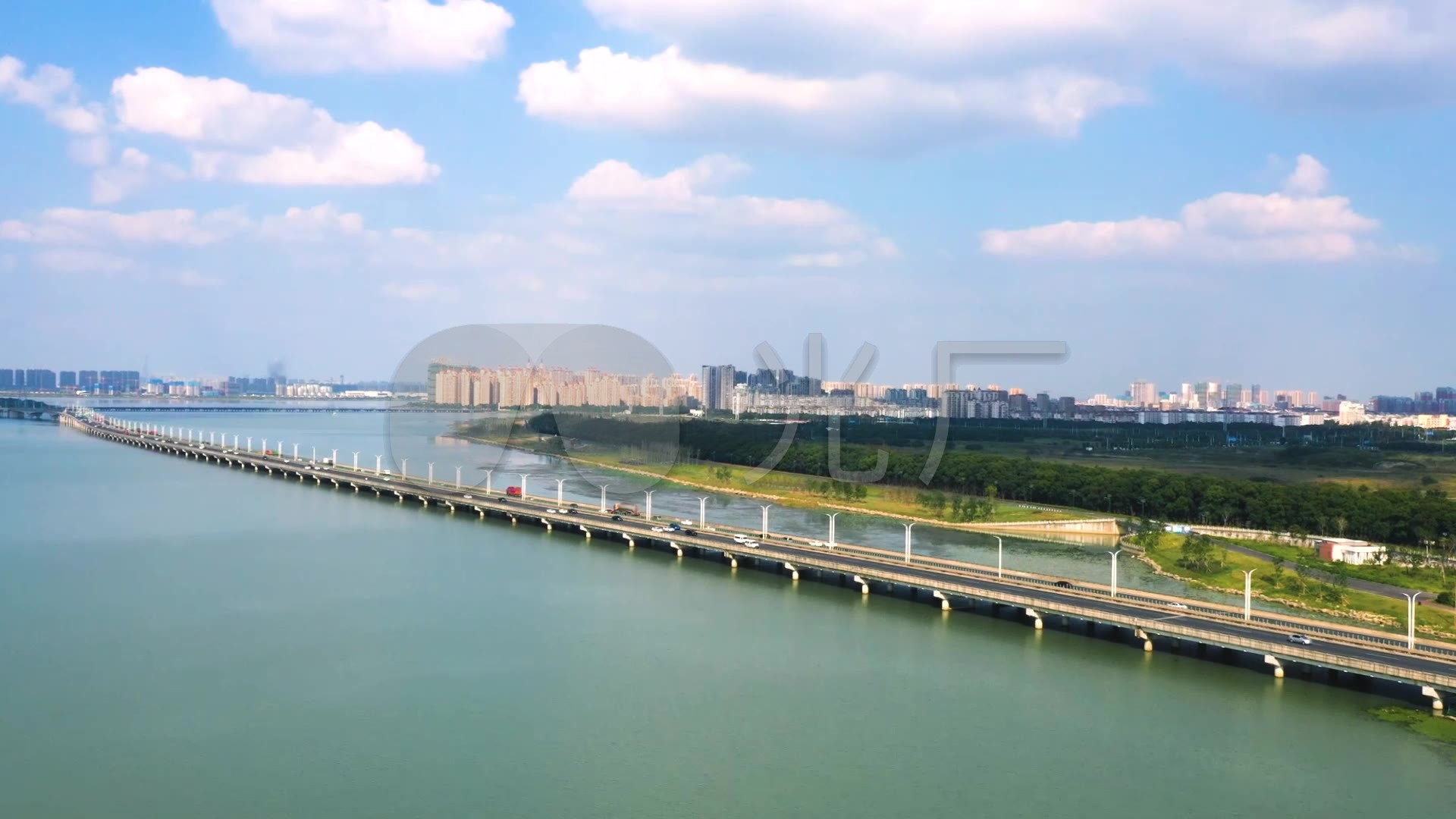 太湖苏州湾大桥航拍延时