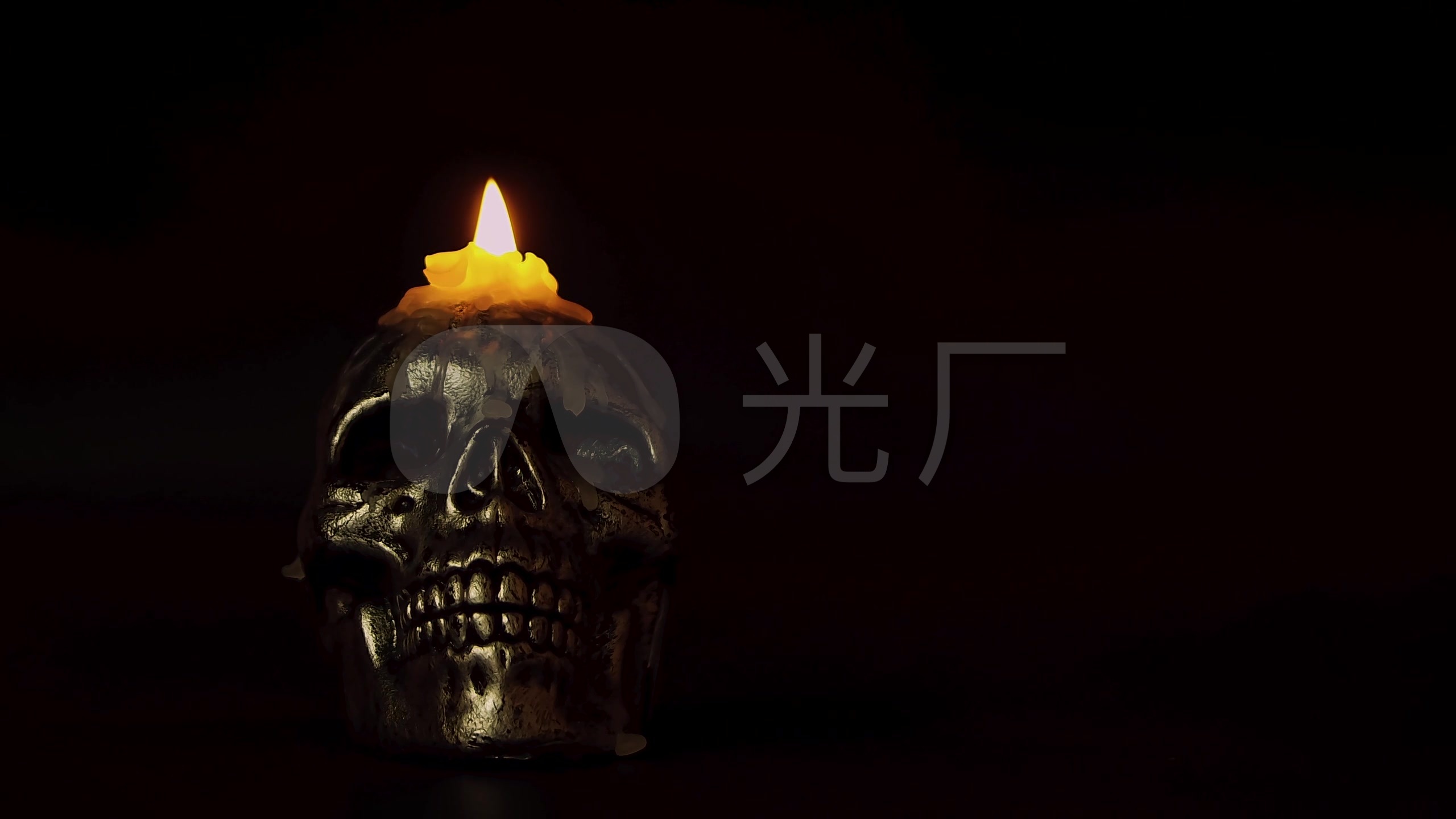 骷髅头蜡烛恐怖阴暗神秘