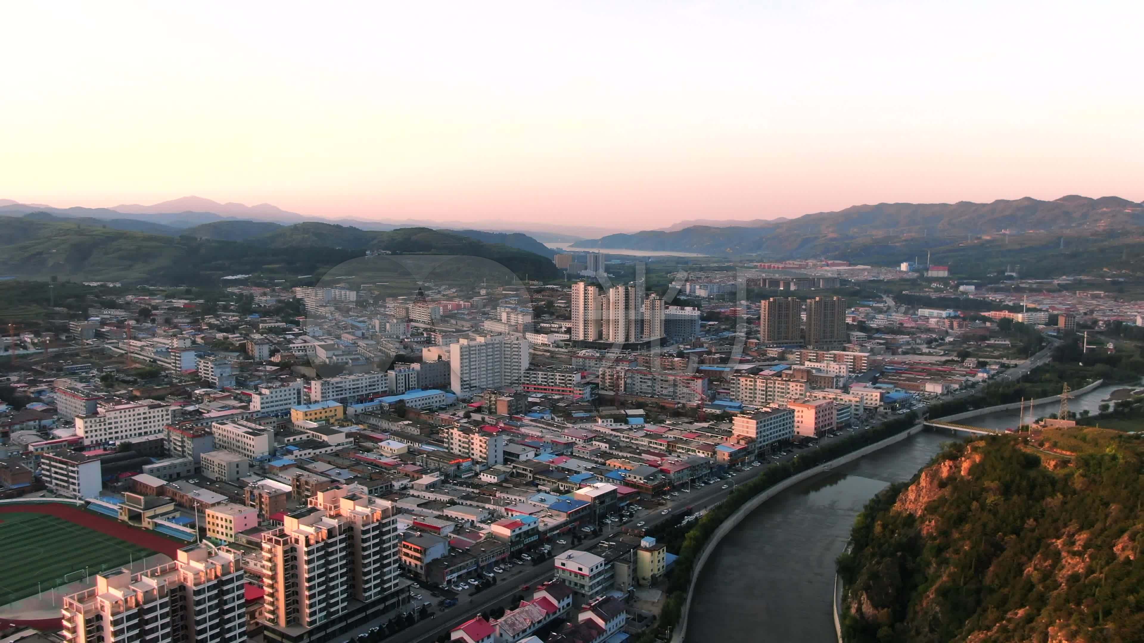 无人机航拍方山县城_3840x2160_高清视频素材下载(:)