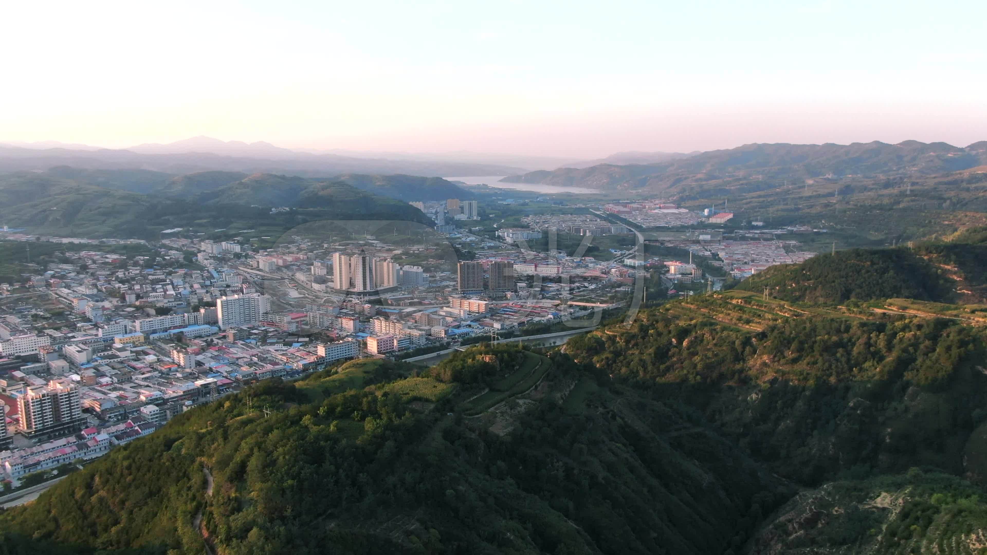 无人机航拍方山县城_3840x2160_高清视频素材下载(:)