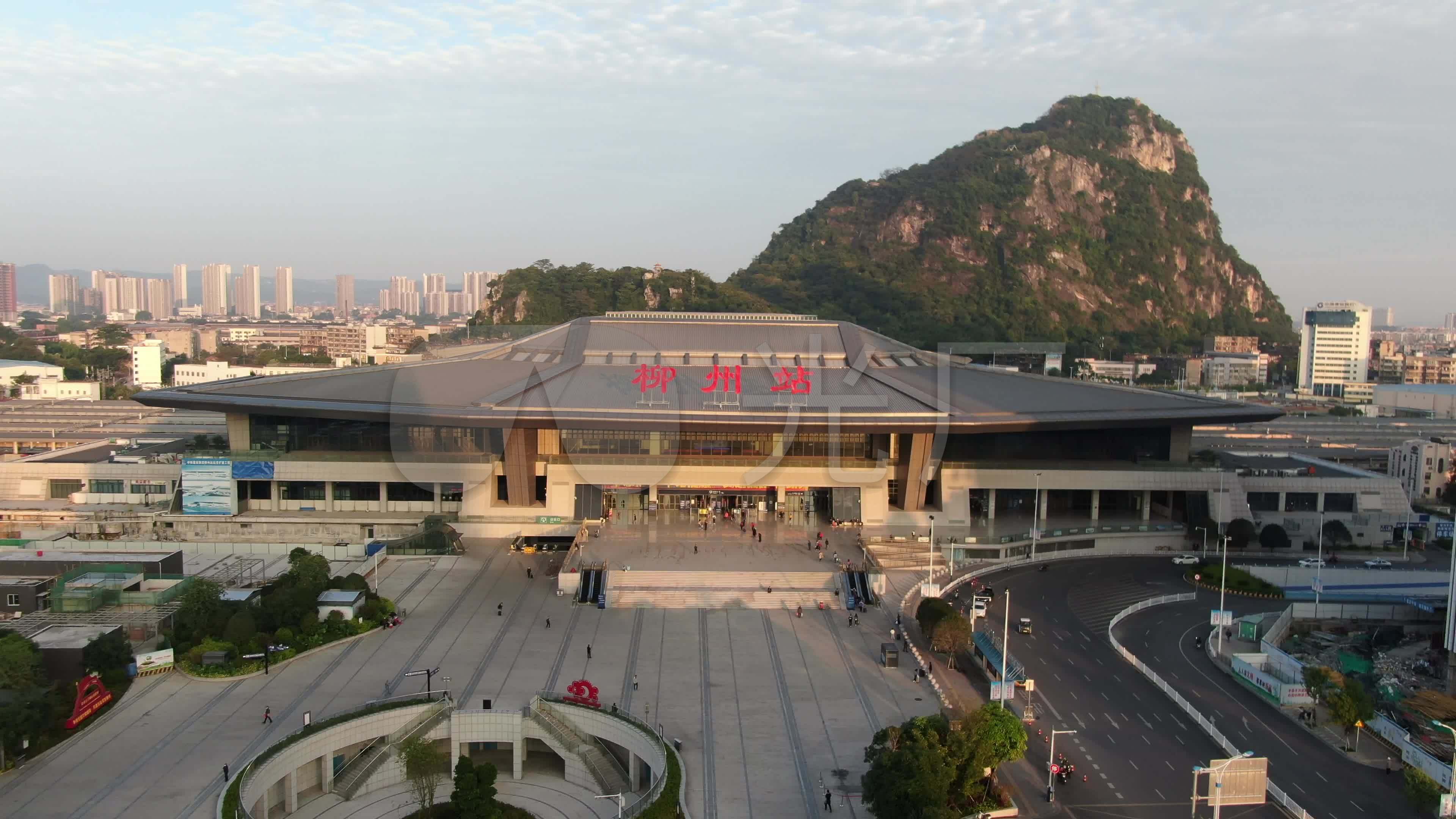 航拍广西柳州高铁站_3840x2160_高清视频素材下载(:)
