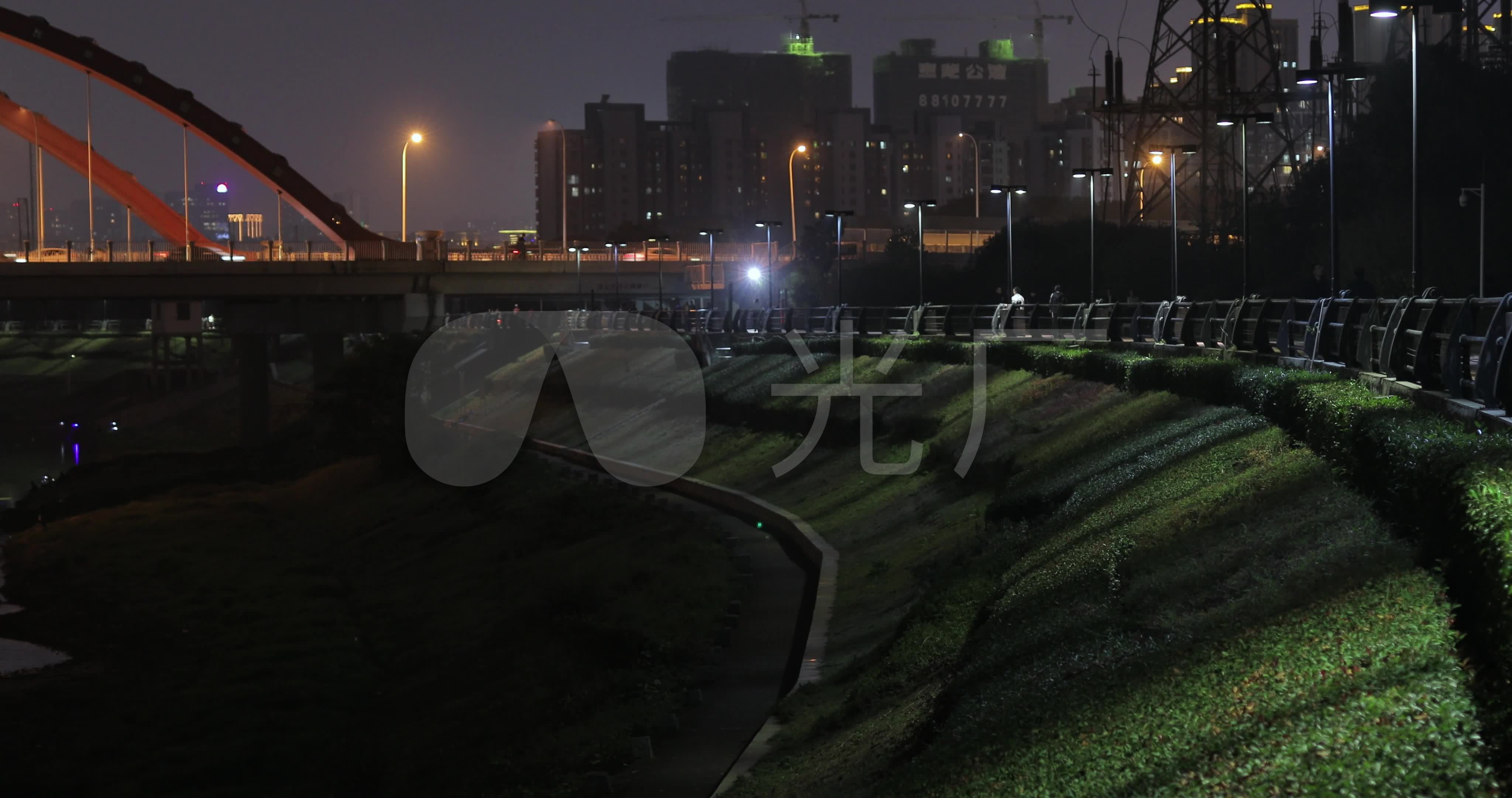 4k夜晚的长沙圭塘河风光带一组_4096x2160_高清视频