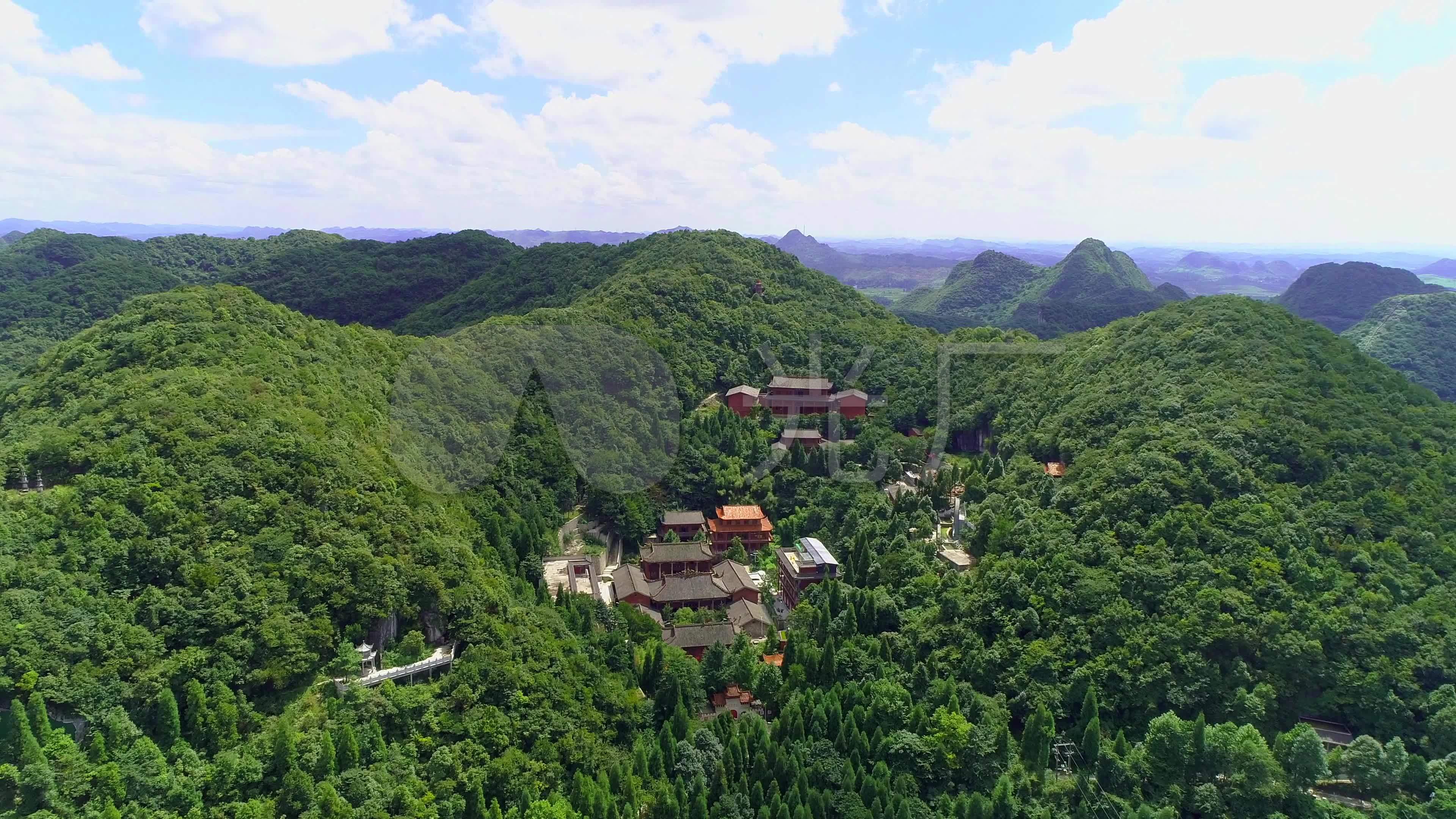 4k贵州平坝高峰山万华禅寺喀斯特山川风光_3840x2160