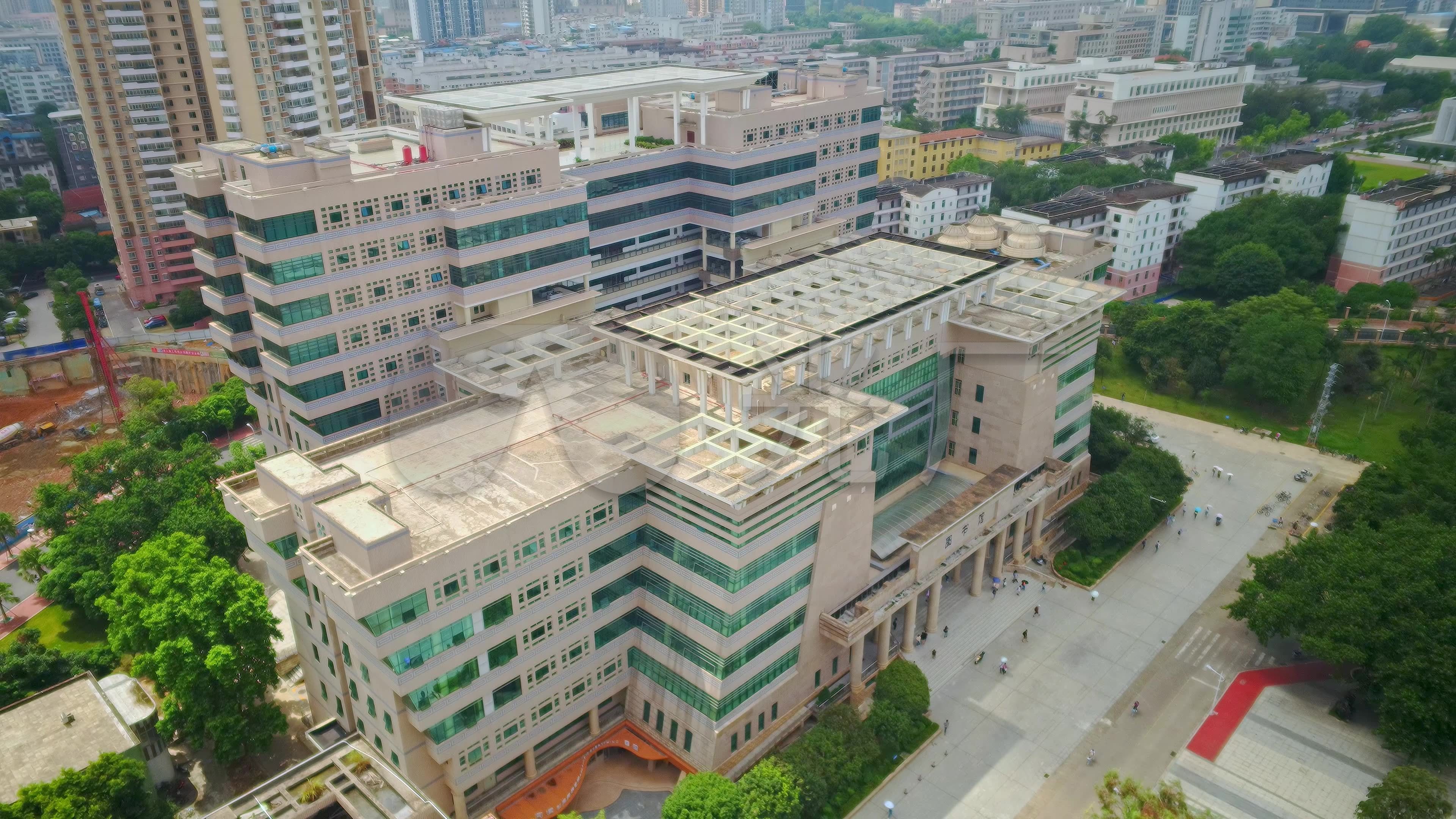 广西大学图书馆4k航拍_3840x2160_高清视频素材下载