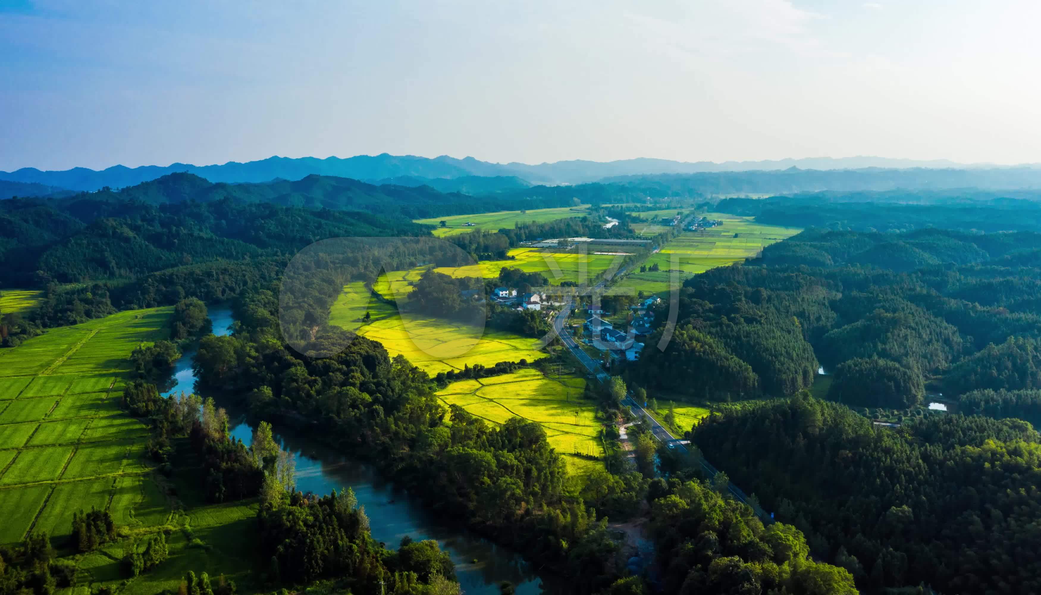 4k大气航拍壮观田野风景_3500x2000_高清视频素材下载(编号:5250397)