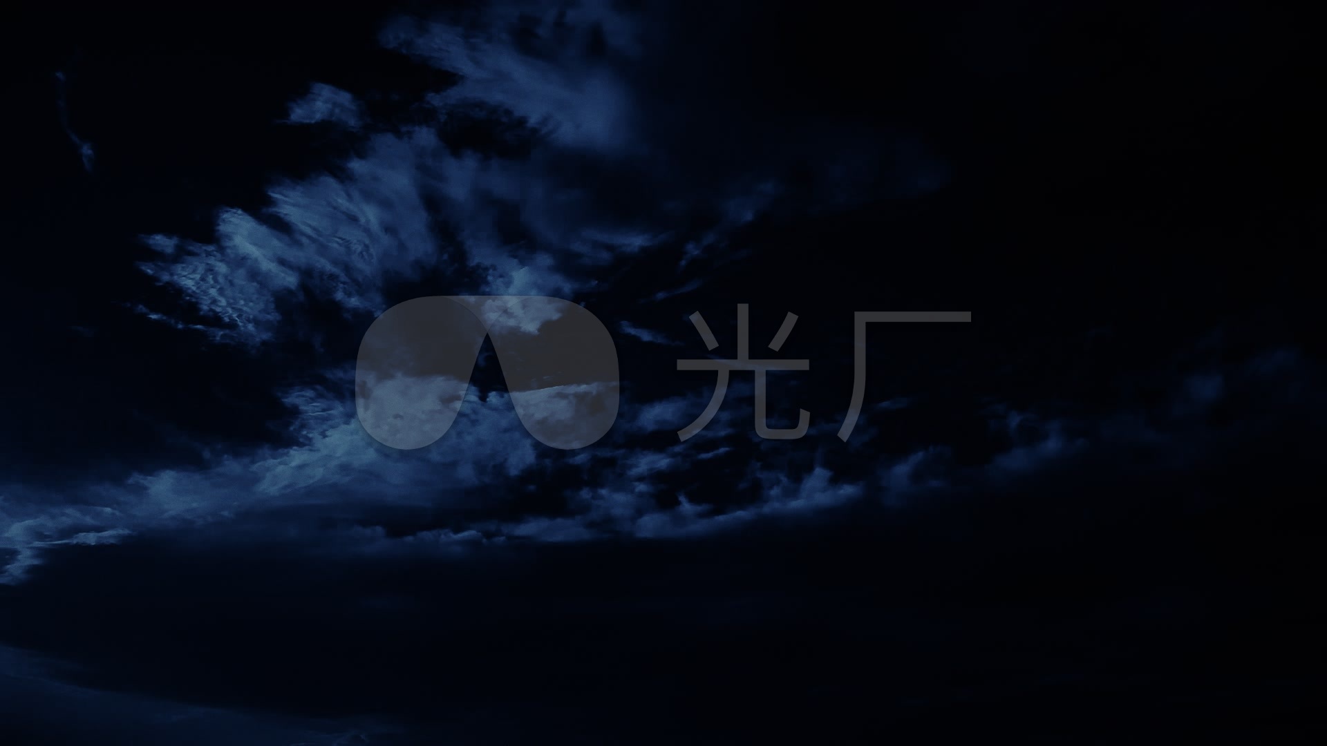 【hd天空】蓝色月光透过唯美云层夜晚天空
