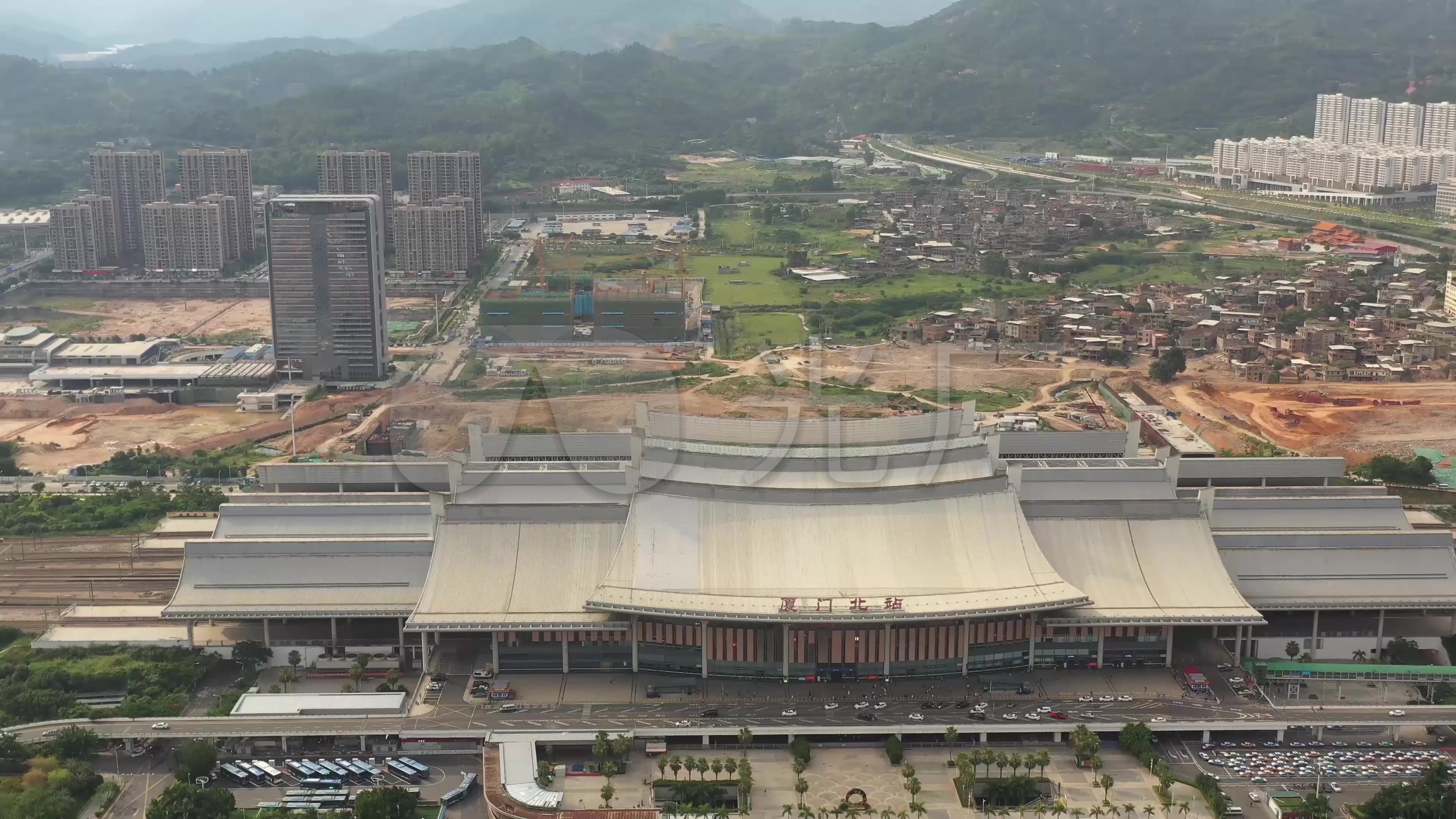 4k航拍福建省厦门北站_高铁站_建筑_3840x2160_高清视频素材下载(编号