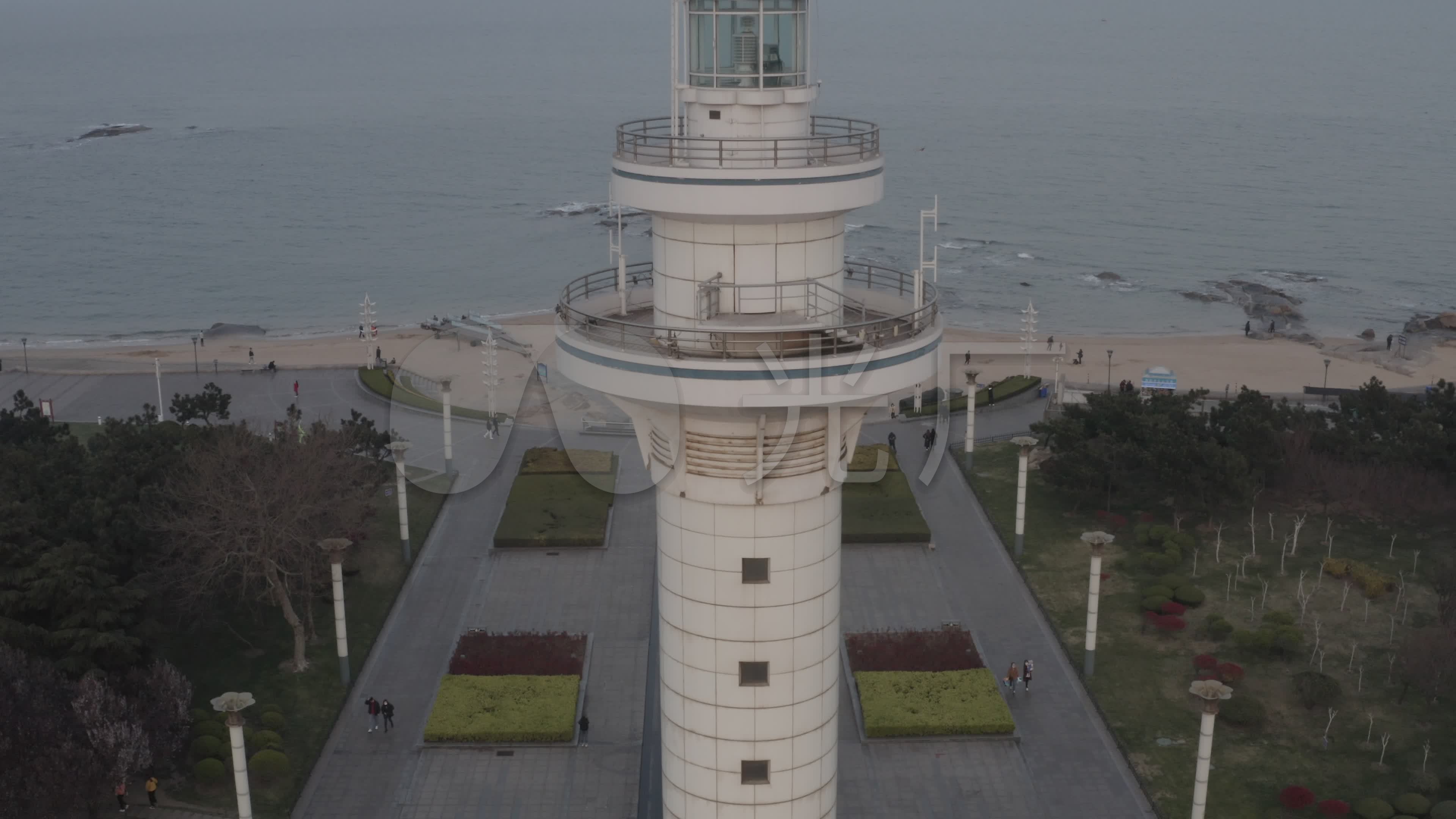 航拍日照灯塔广场