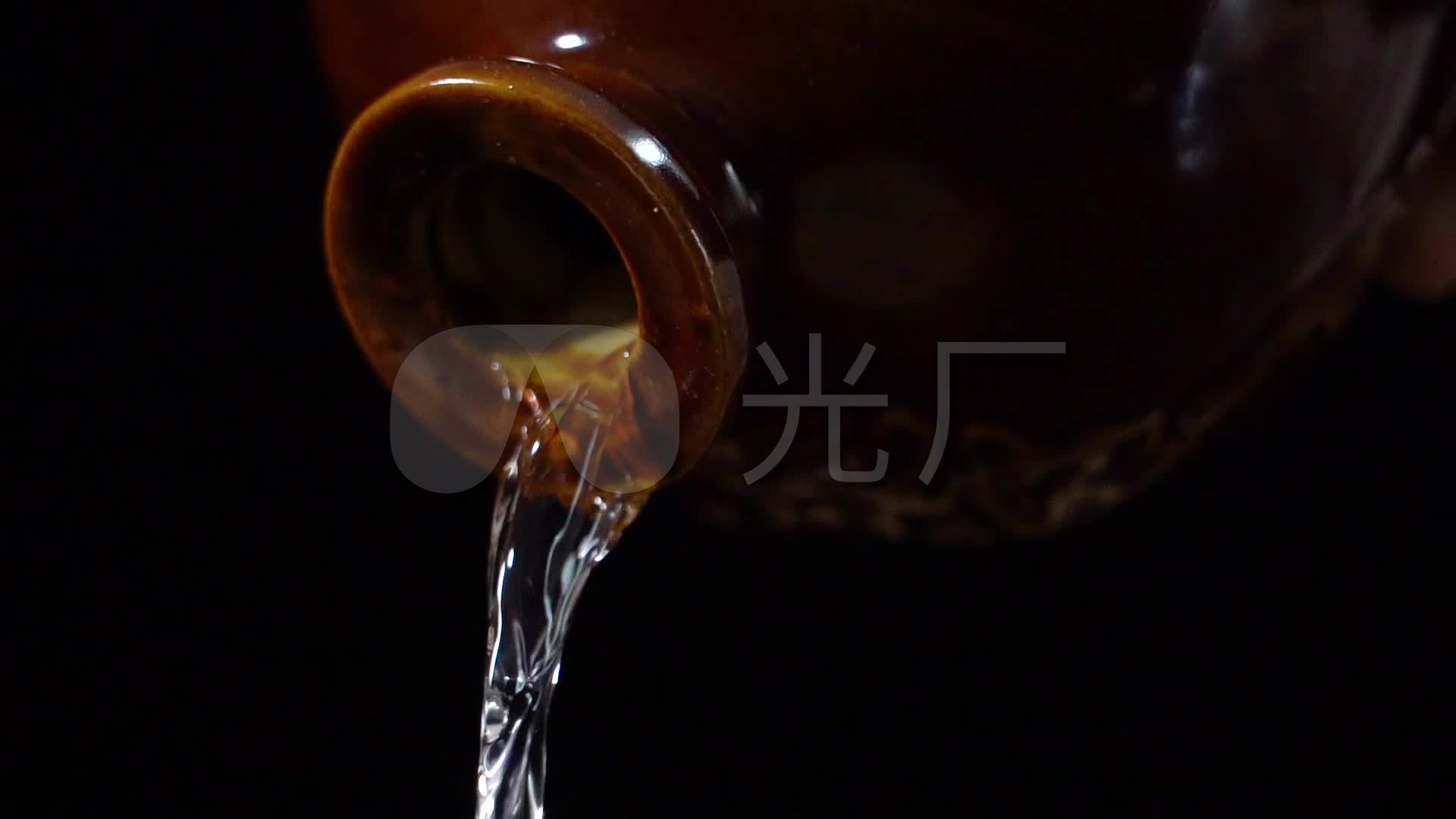 几十组倒酒视频素材酒坛倒酒酒瓶倒酒茅台瓶_1920x