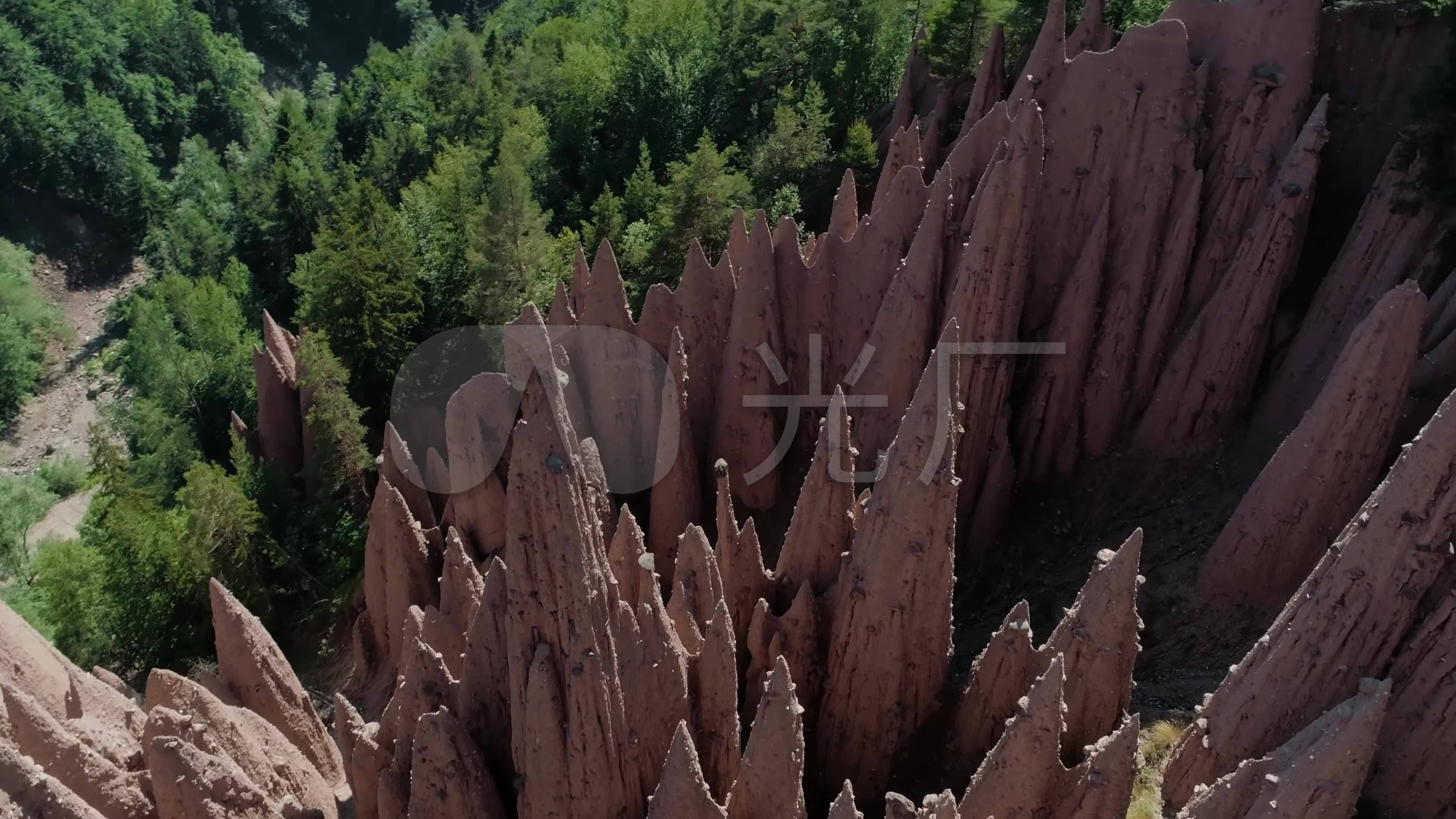 4k石林石笋宏伟萧瑟雄伟壮观山峰_3840x2160_高清视频