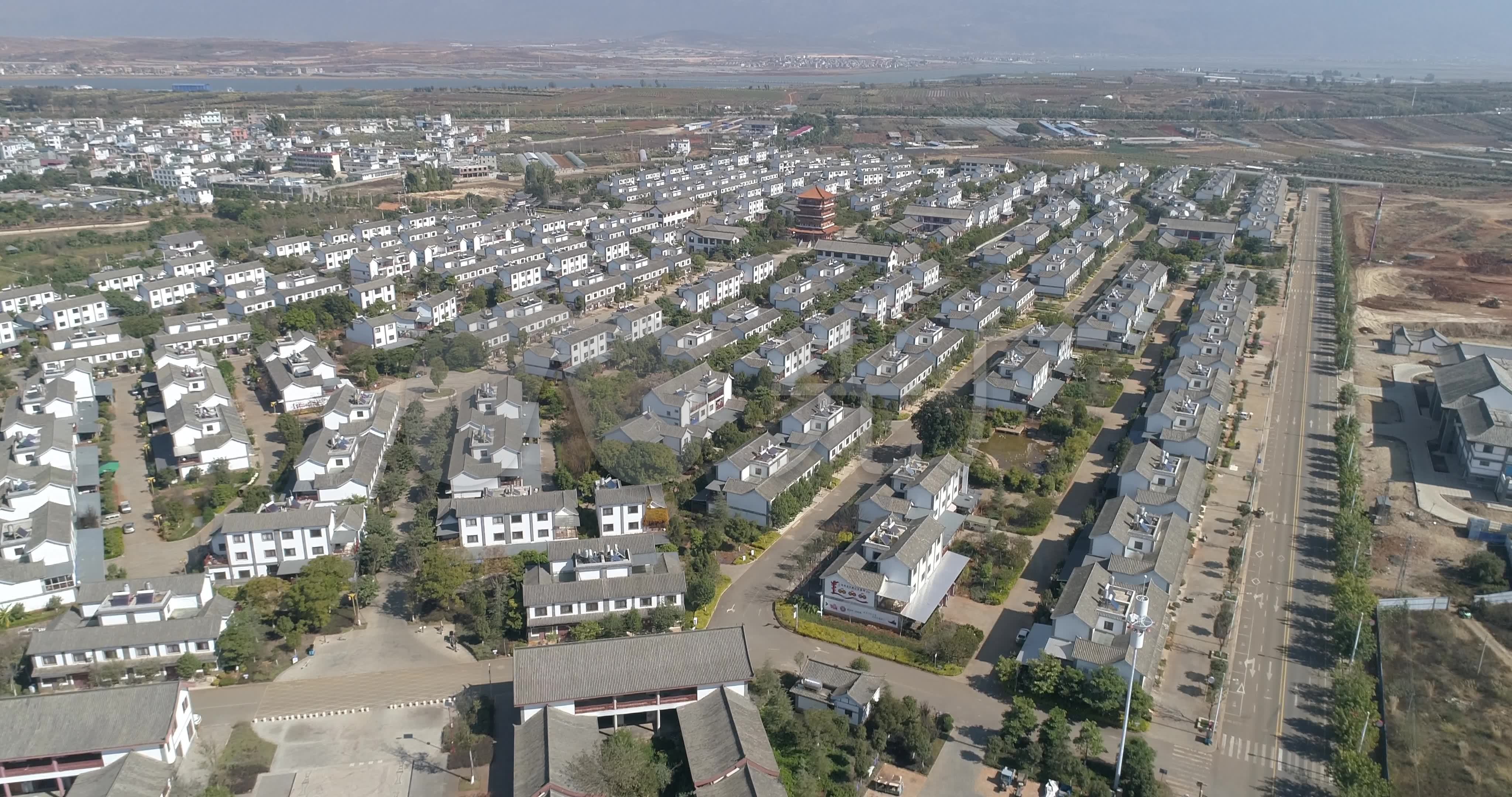 4k-log航拍蒙自尼苏小镇_4096x2160_高清视频素材下载(编号:5379187)