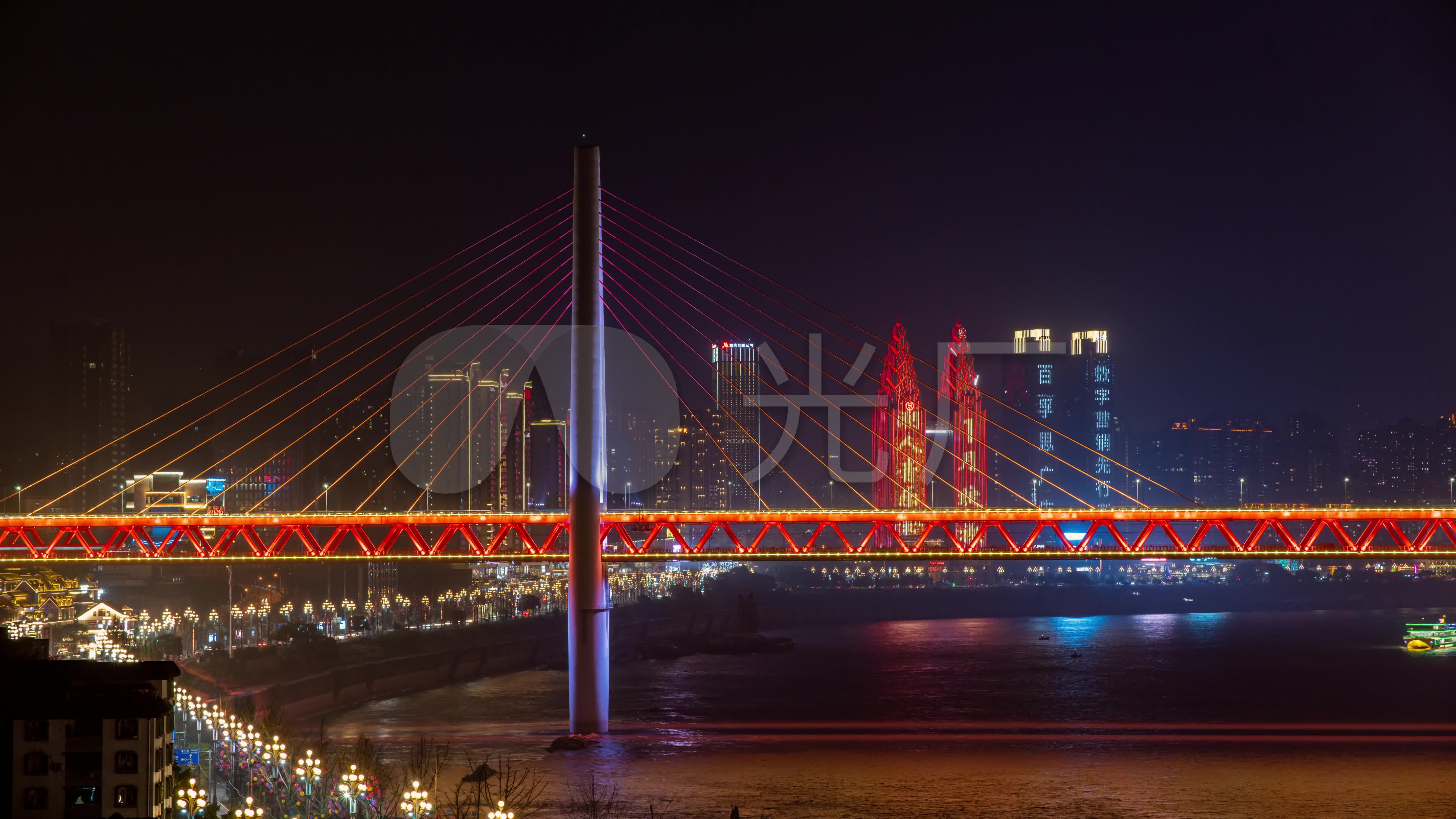 南滨路东水门长江大桥夜景延迟_5760x3240_高清视频素材下载(编号