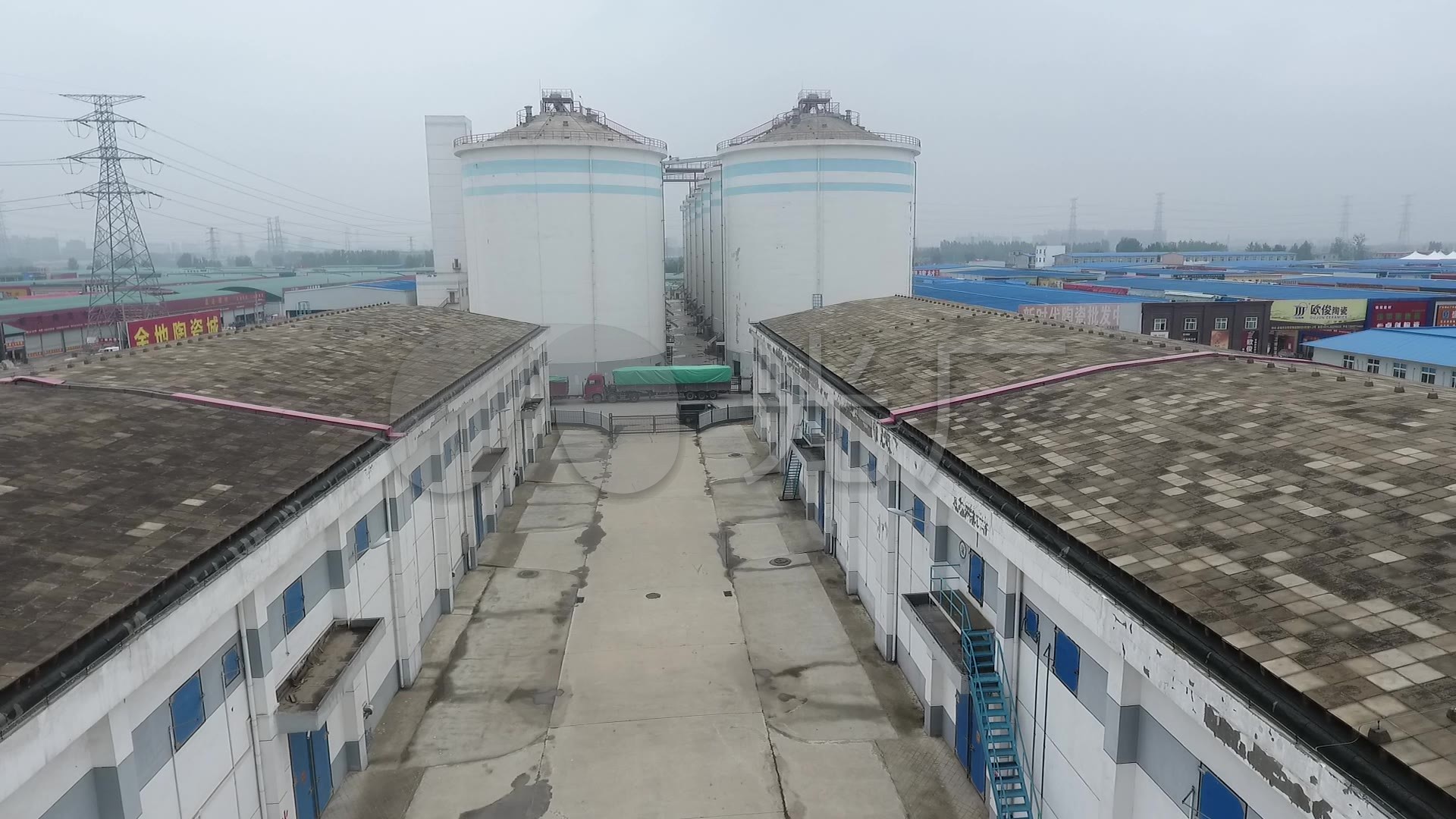 大型粮库基地(2k)_1920x1080_高清视频素材下载(编号:5443731)_实拍