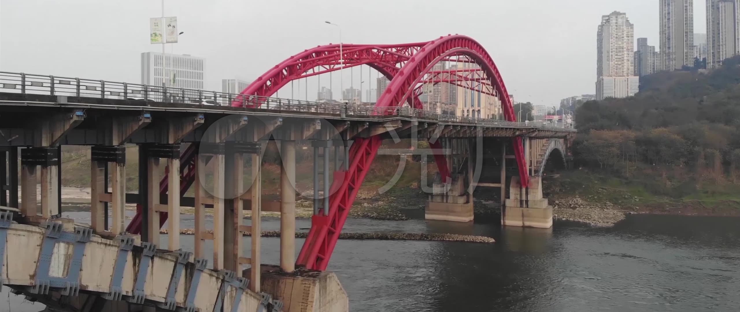 泸州市沱江三桥
