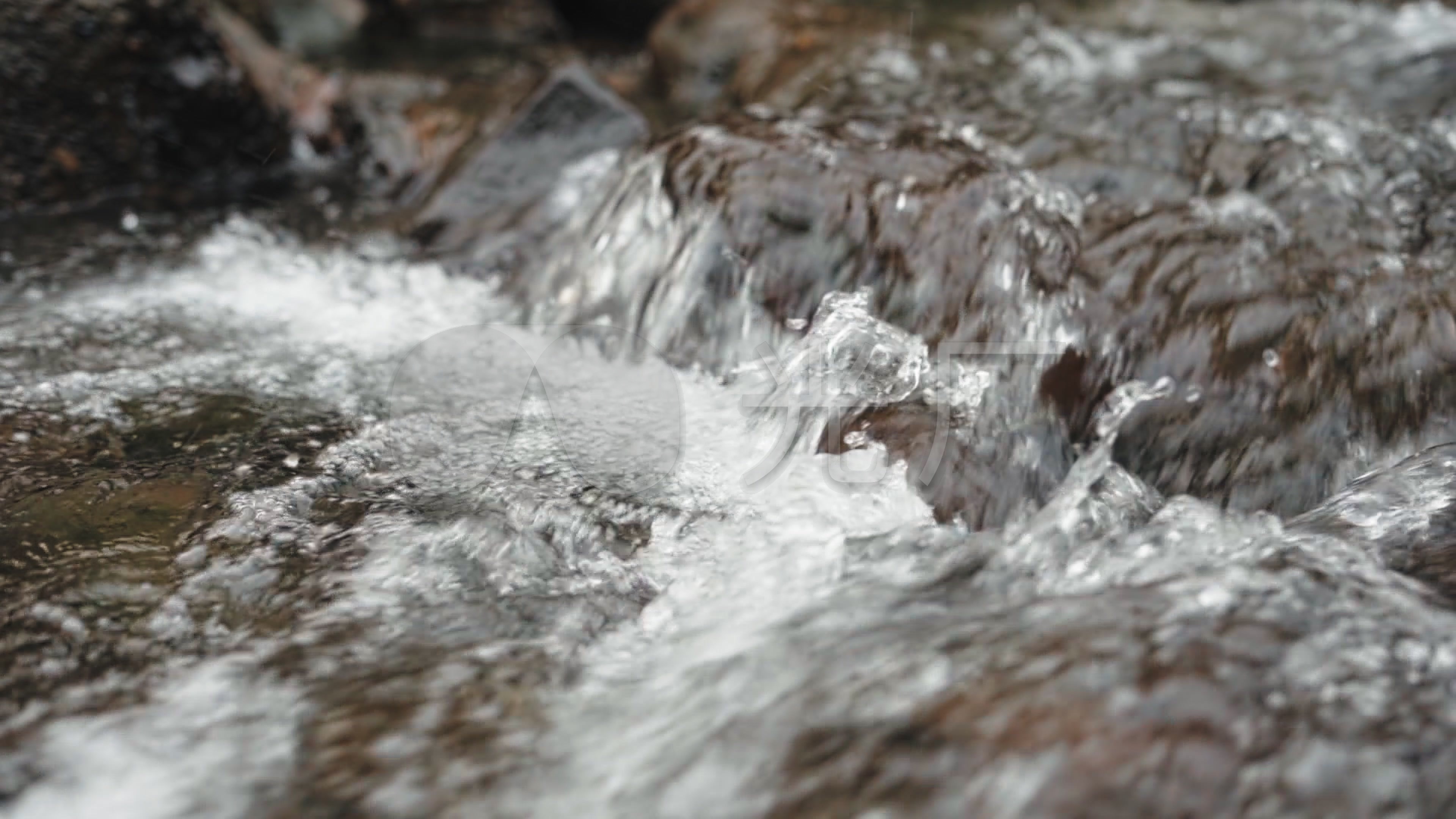 4k山间溪流河水_3840x2160_高清视频素材下载(编号:5461276)_实拍视频