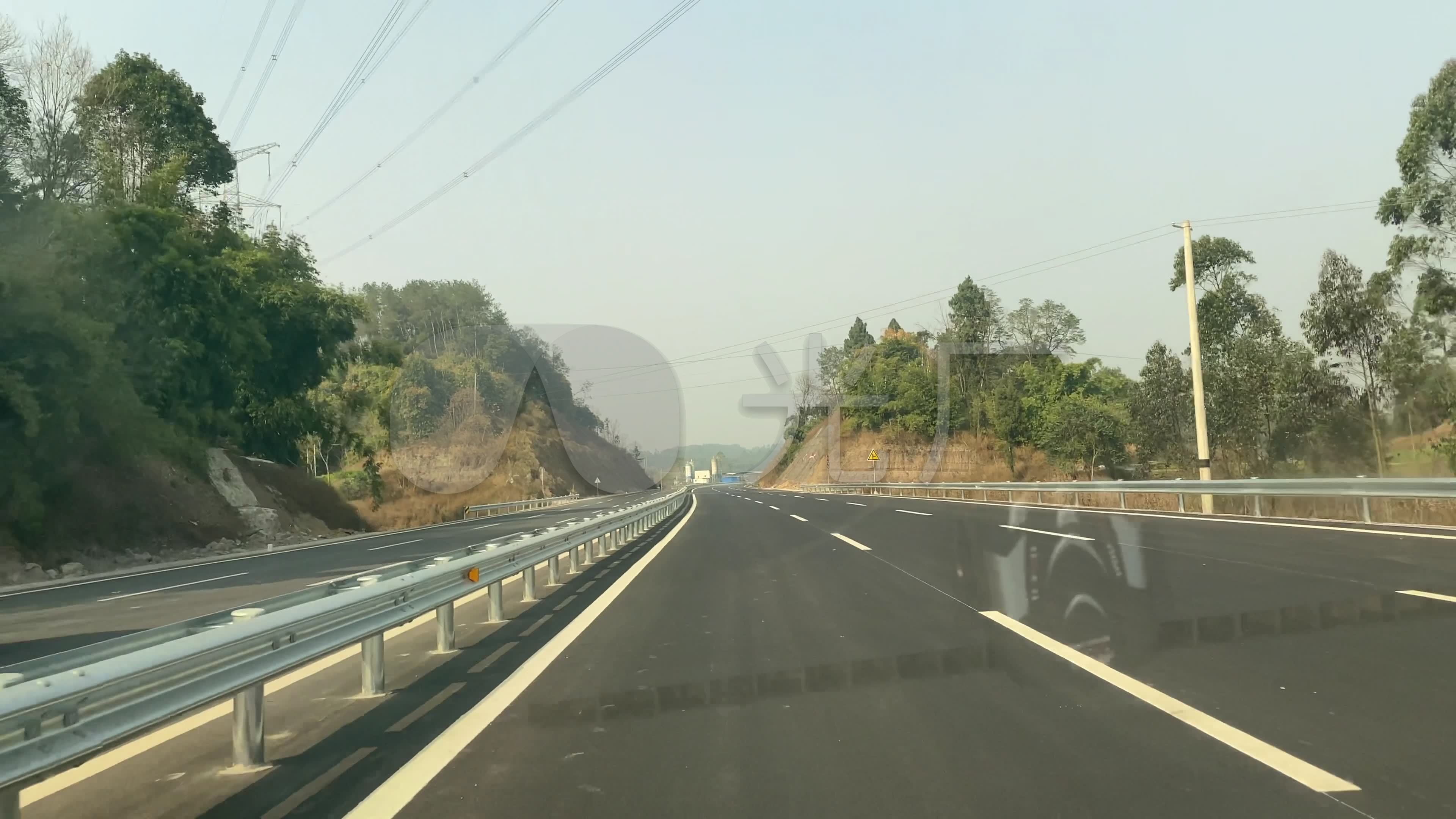 五犍沐快速公路2(4k)_3840x2160_高清视频素材下载(:)