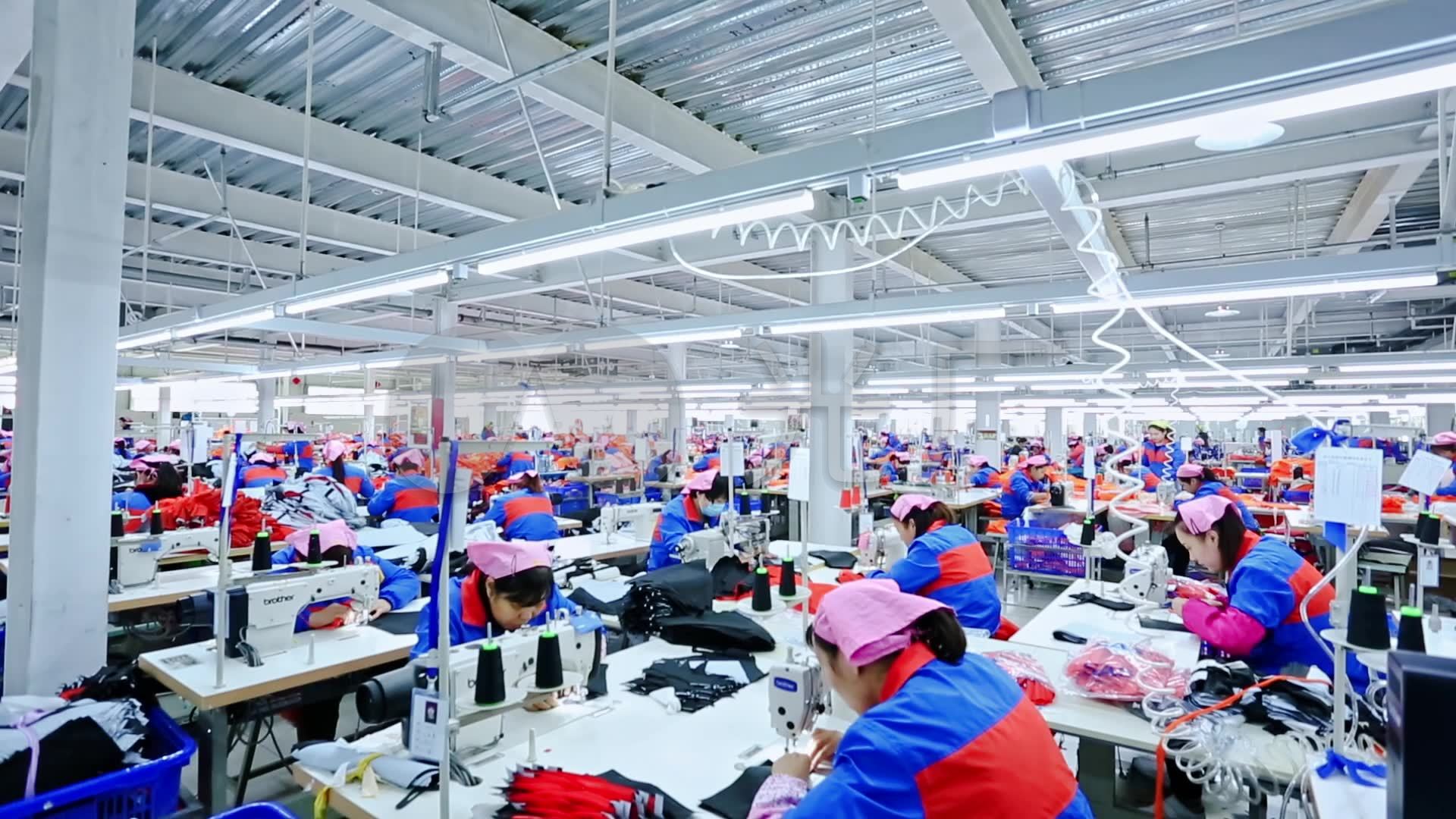 Trudna sytuacja pracowników przemysłu odzieżowego w pandemii