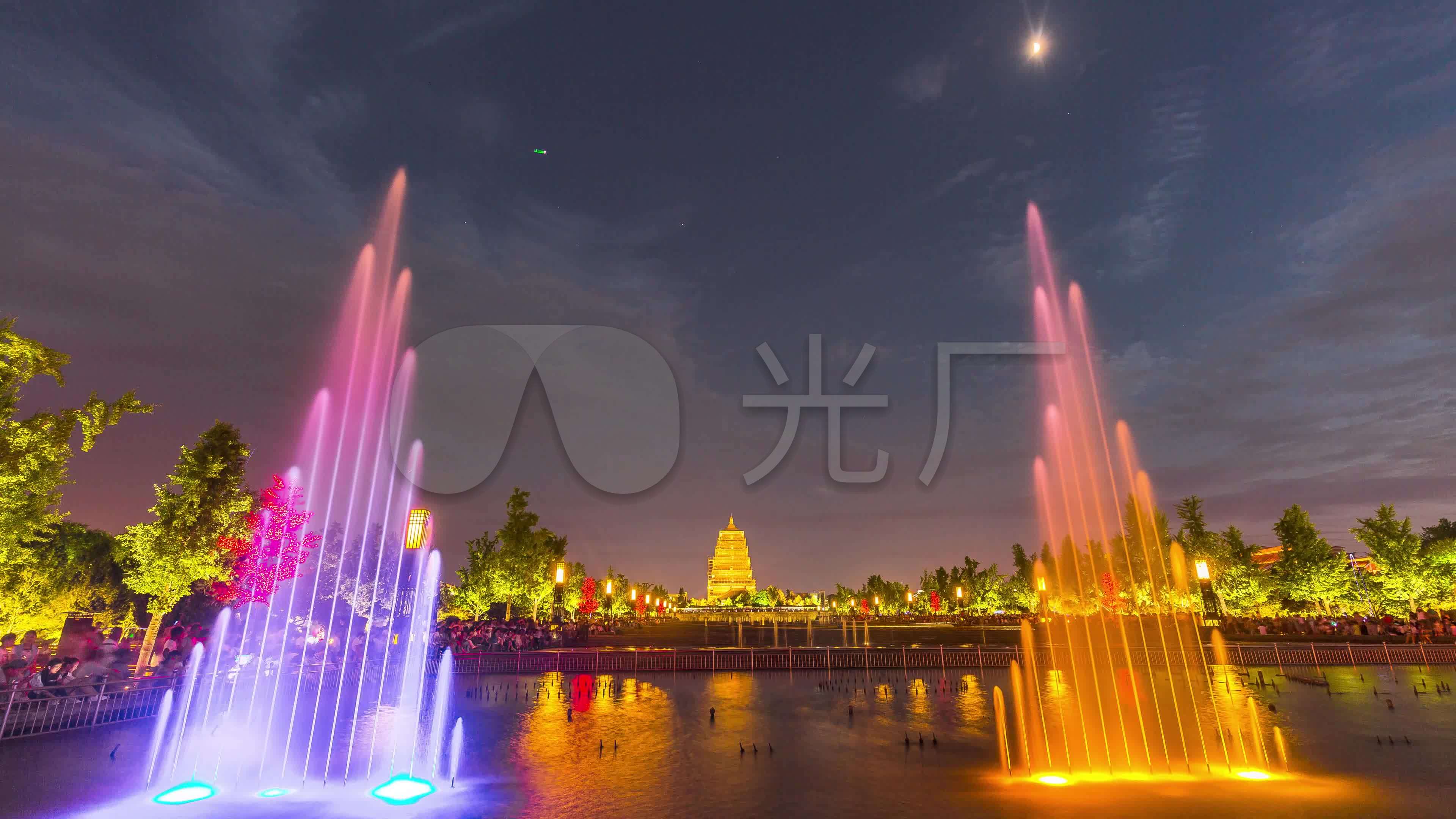 西安大雁塔音乐喷泉延时_3840x2160_高清视频素材下载(编号:5512445)