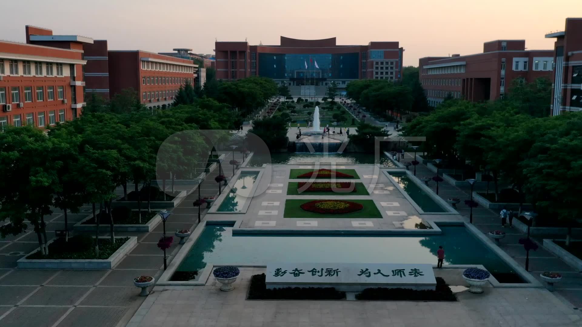 东北师范大学地标航拍延时_1920x1080_高清视频素材
