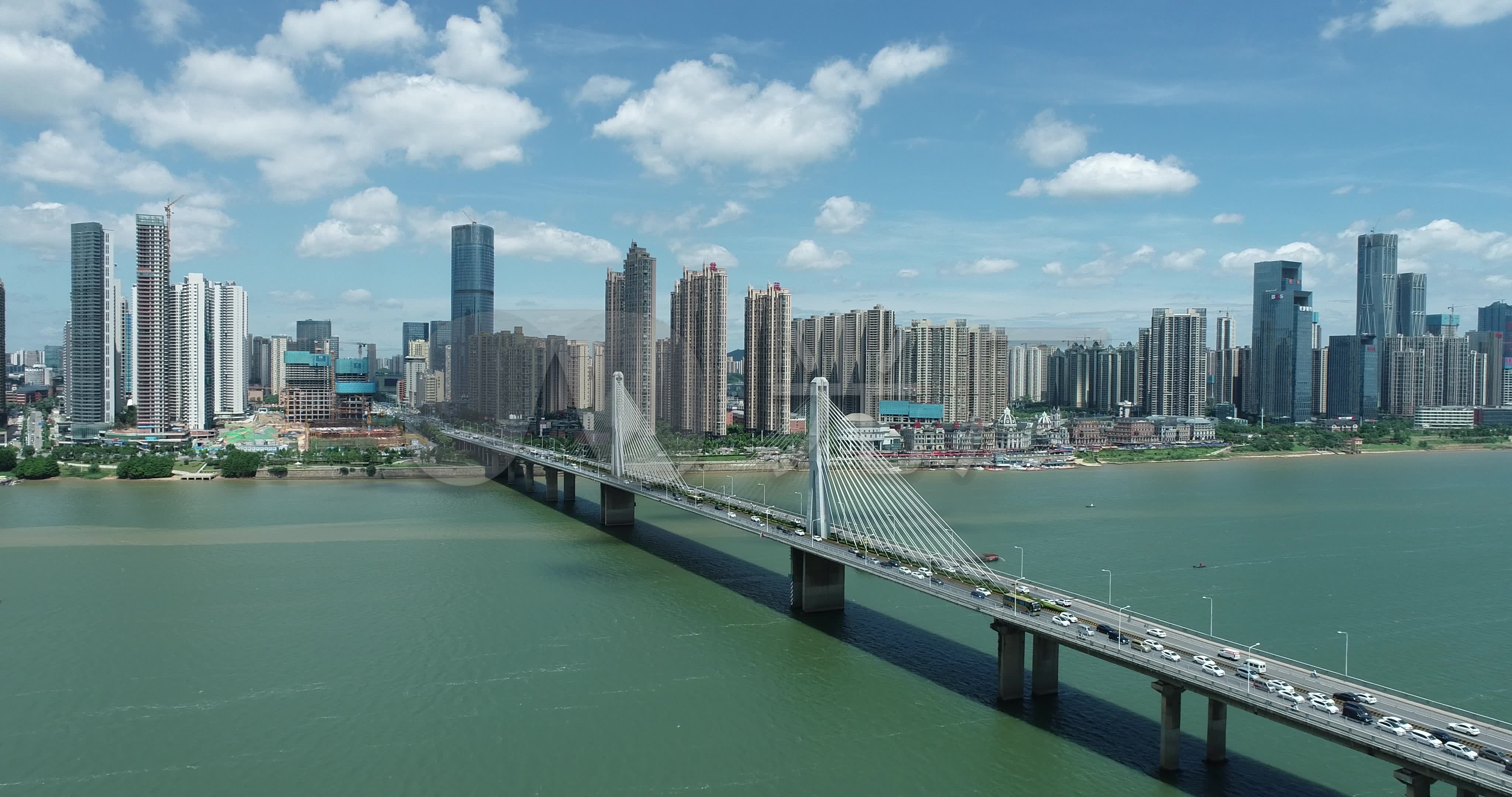 湖南长沙湘江银盆岭大桥_4096x2160_高清视频素材下载(编号:5532412)