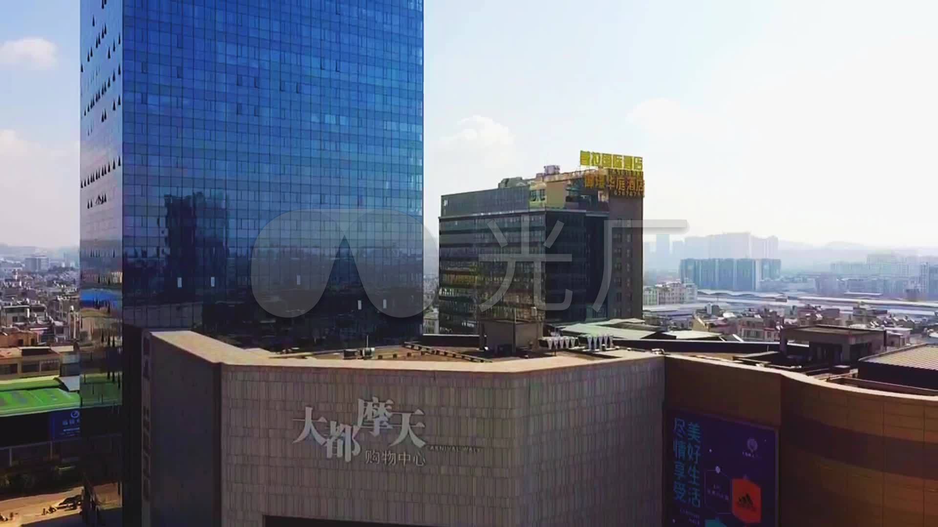 航拍昆明大都摩天写字楼商圈_1920x1080_高清视频素材