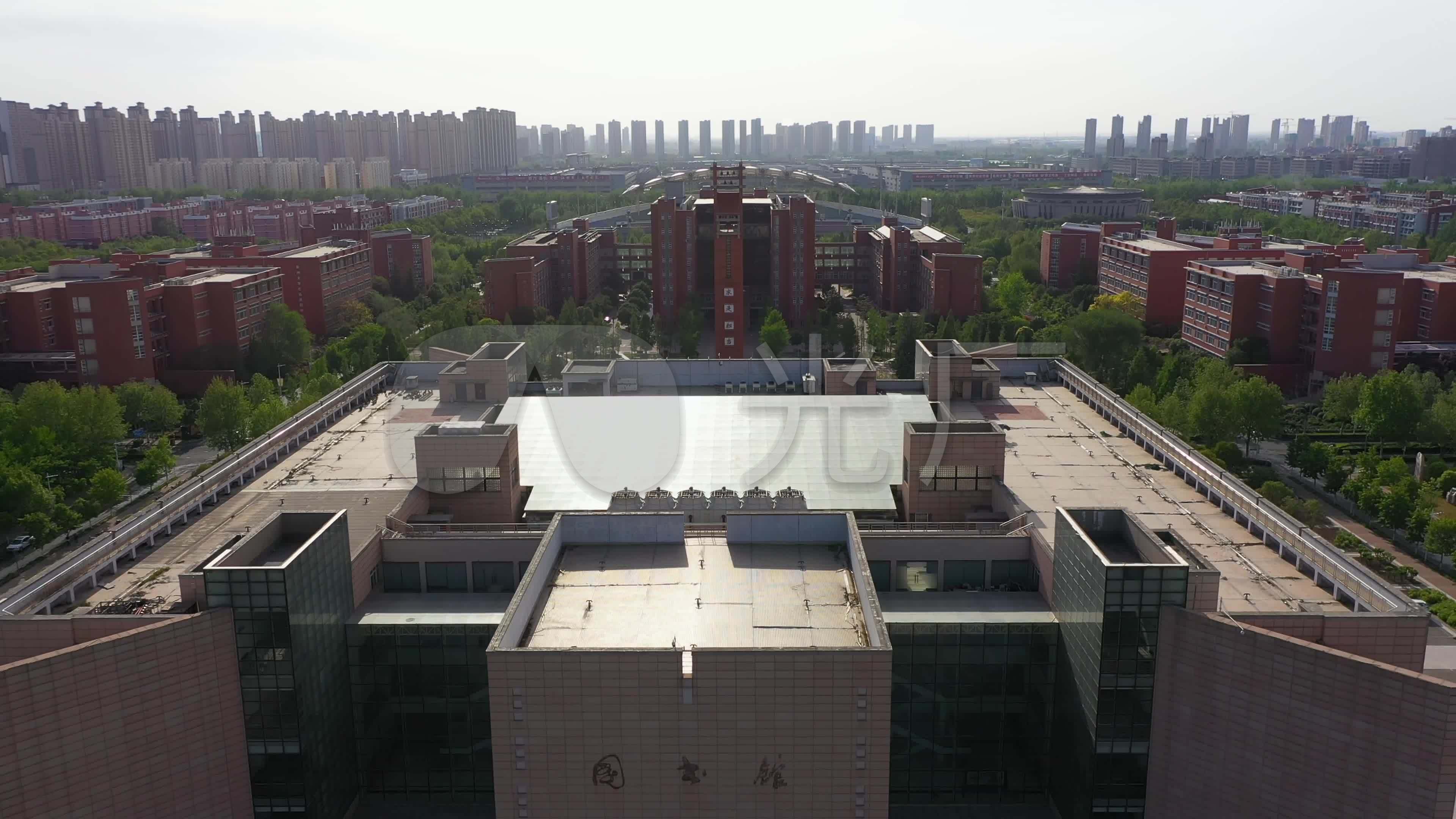 郑州大学东门_3840x2160_高清视频素材下载(编号:)