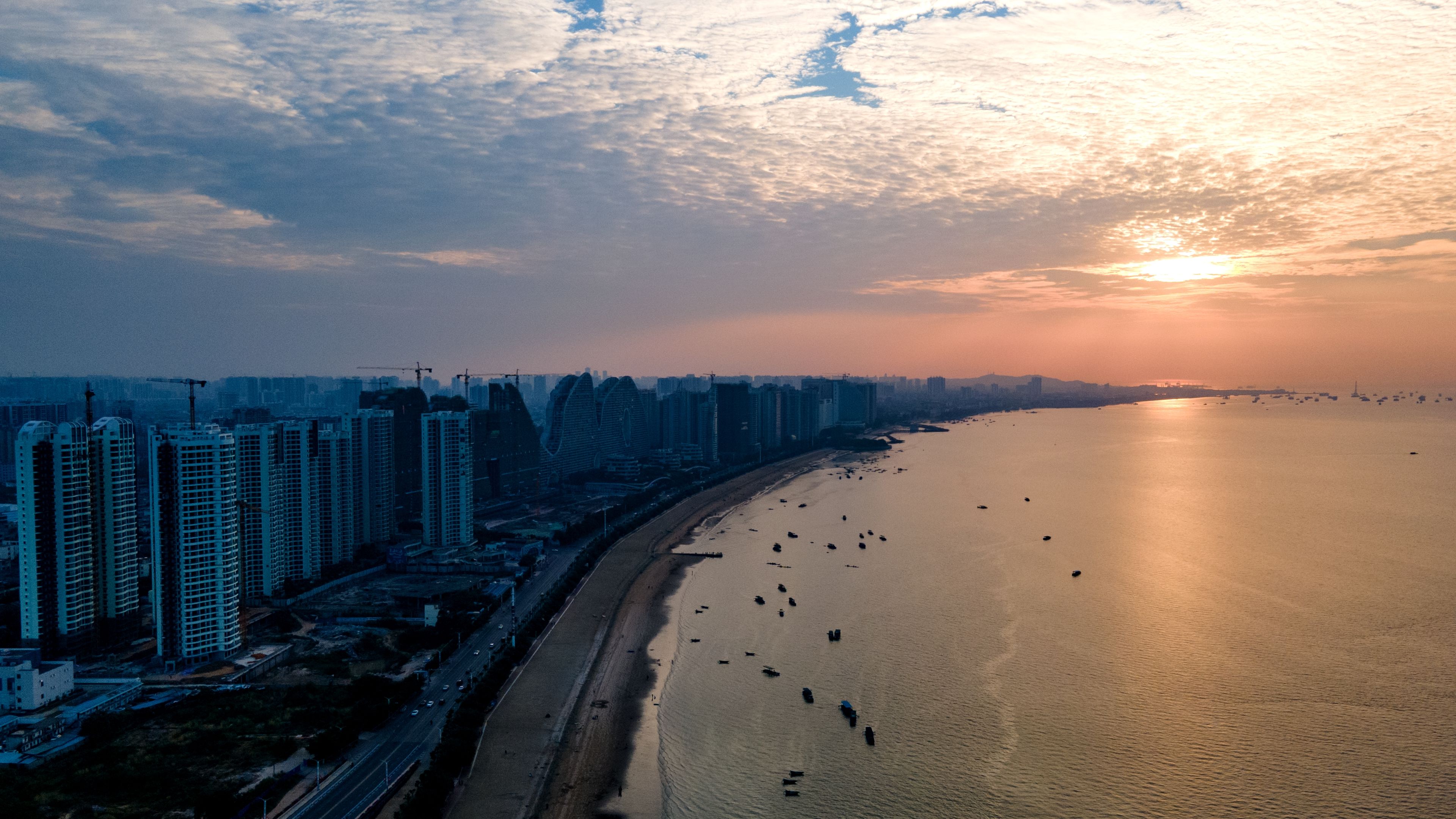 航拍北海夕阳延时北部湾_3840x2160_高清视频素材下载(编号:5735547)