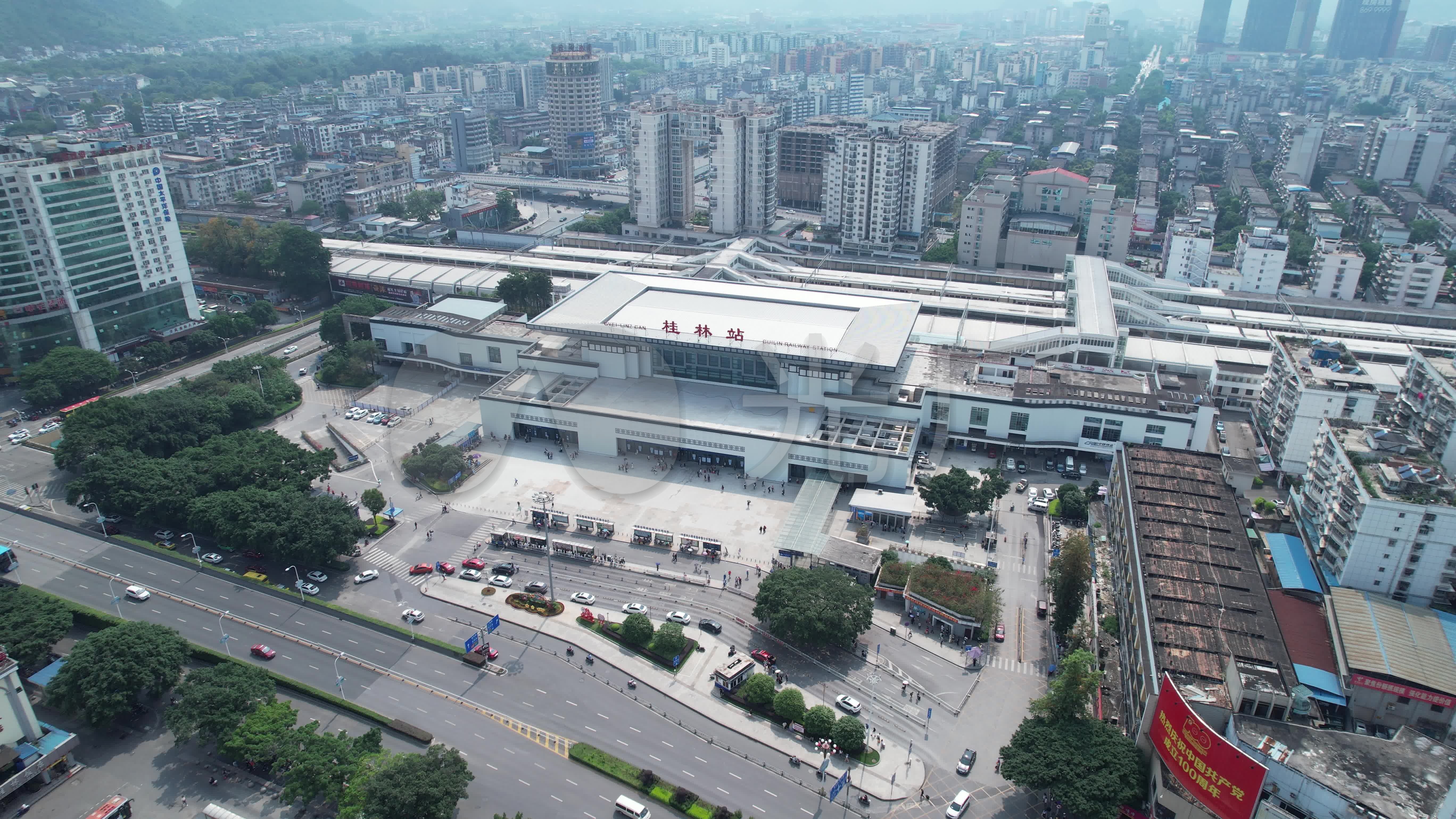 桂林动车南站火车南站市中心站动车站航拍_5472x3078