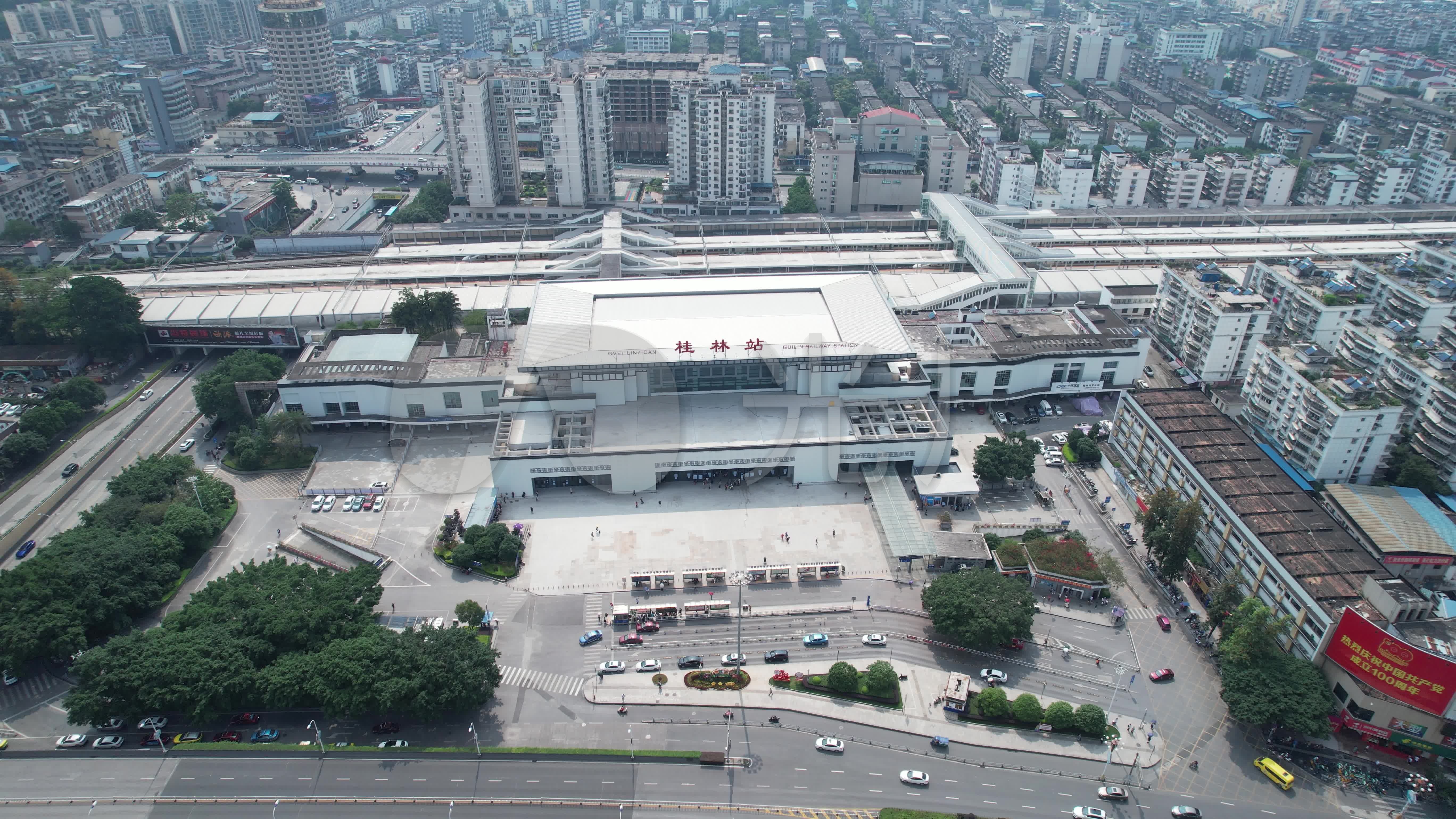 桂林动车南站火车南站市中心站动车站航拍_5472x3078