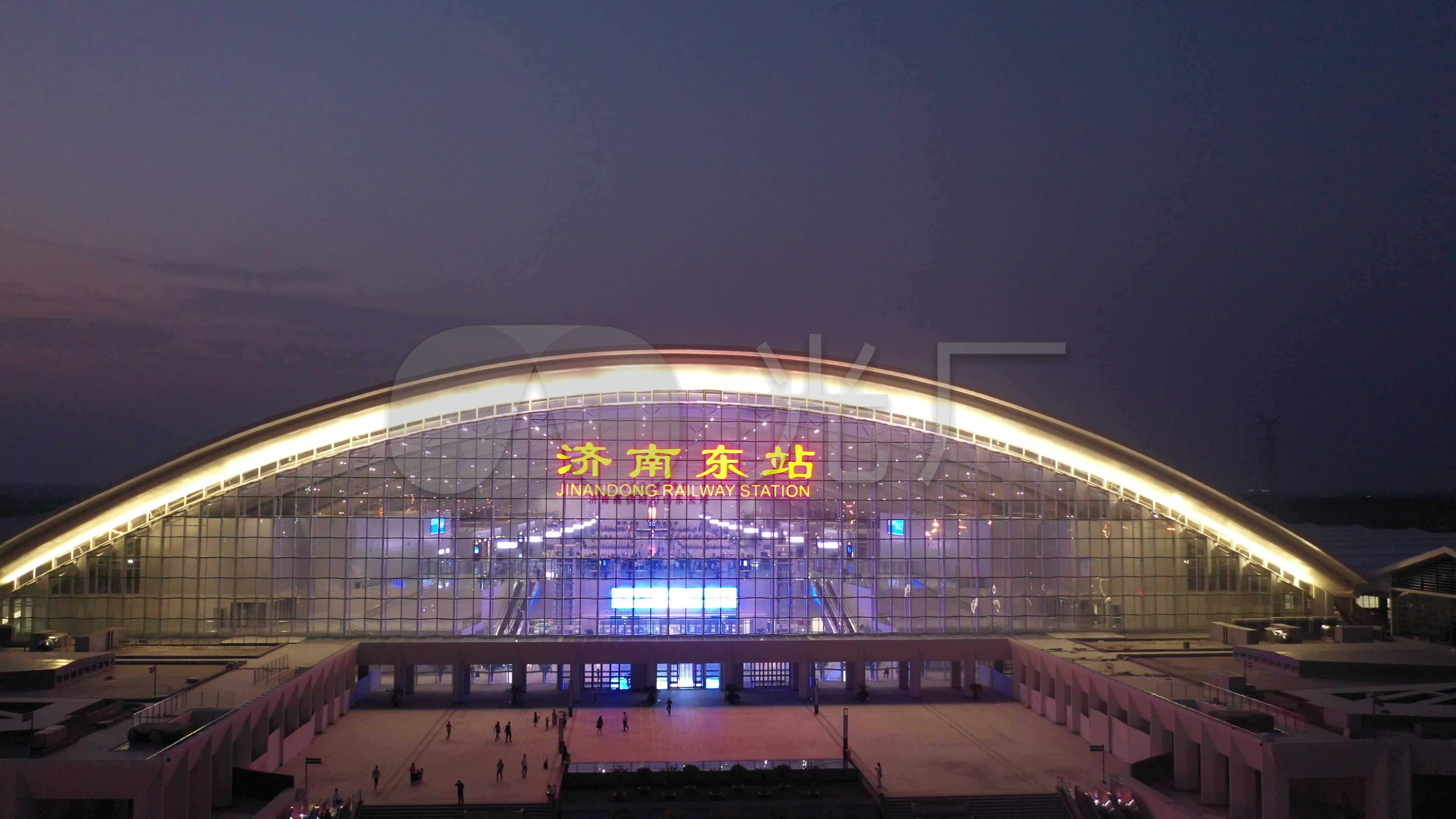 视频素材 实拍视频 景观人文 济南东站航拍夜景 来自视频原始文件或