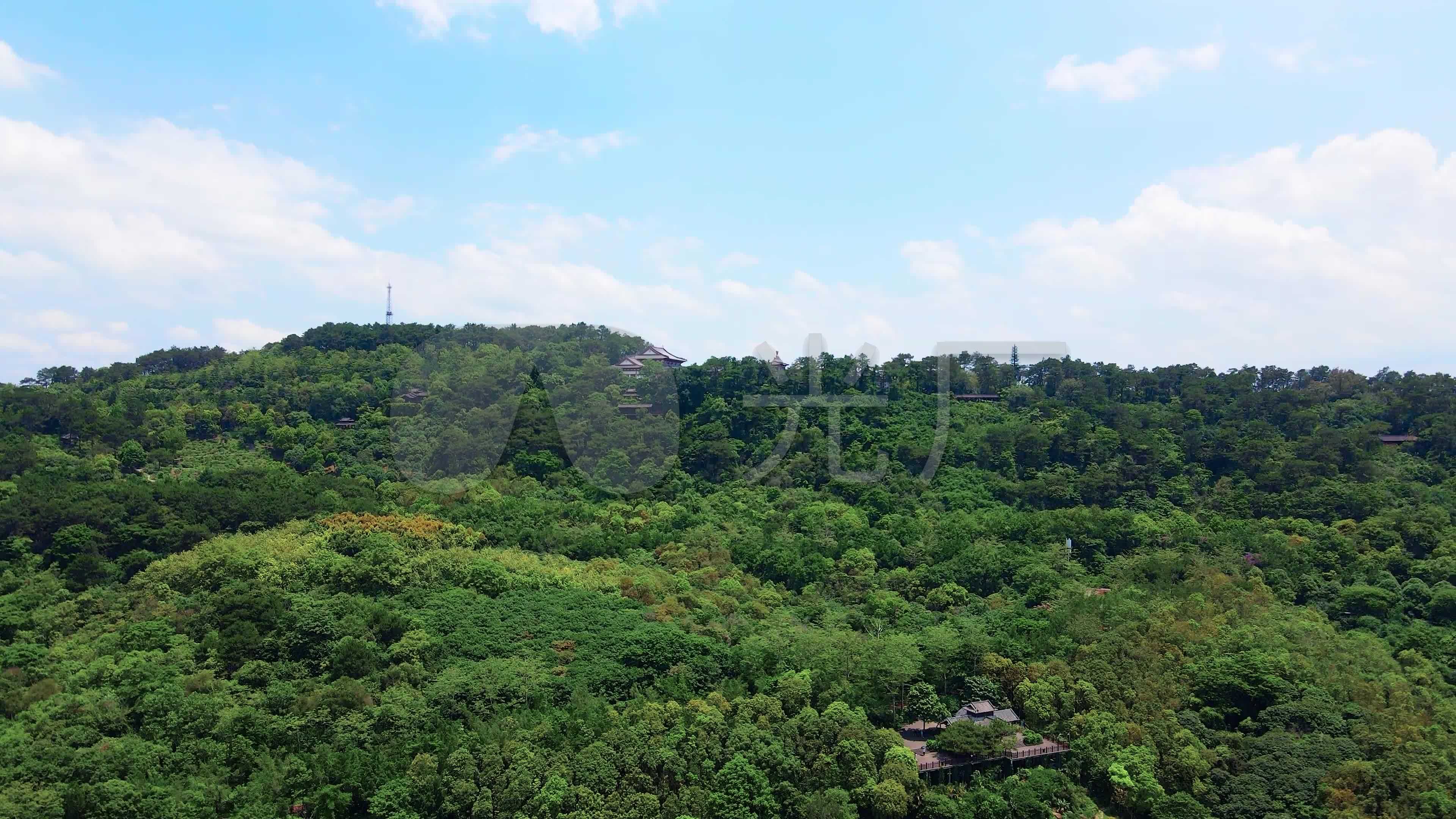 航拍广西南宁青秀山风景区绿水青山