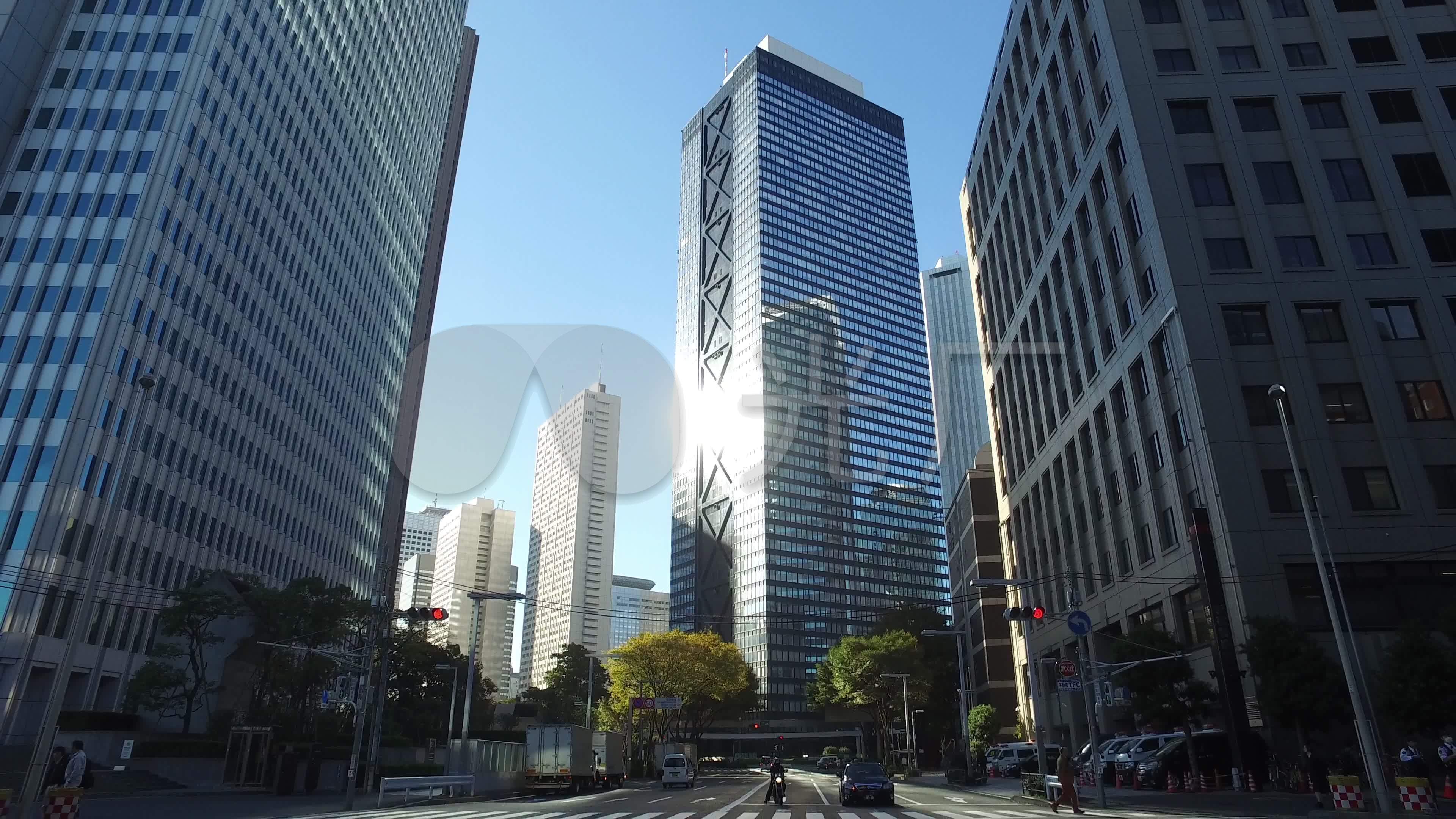 日本东京新宿附近的摩天大楼