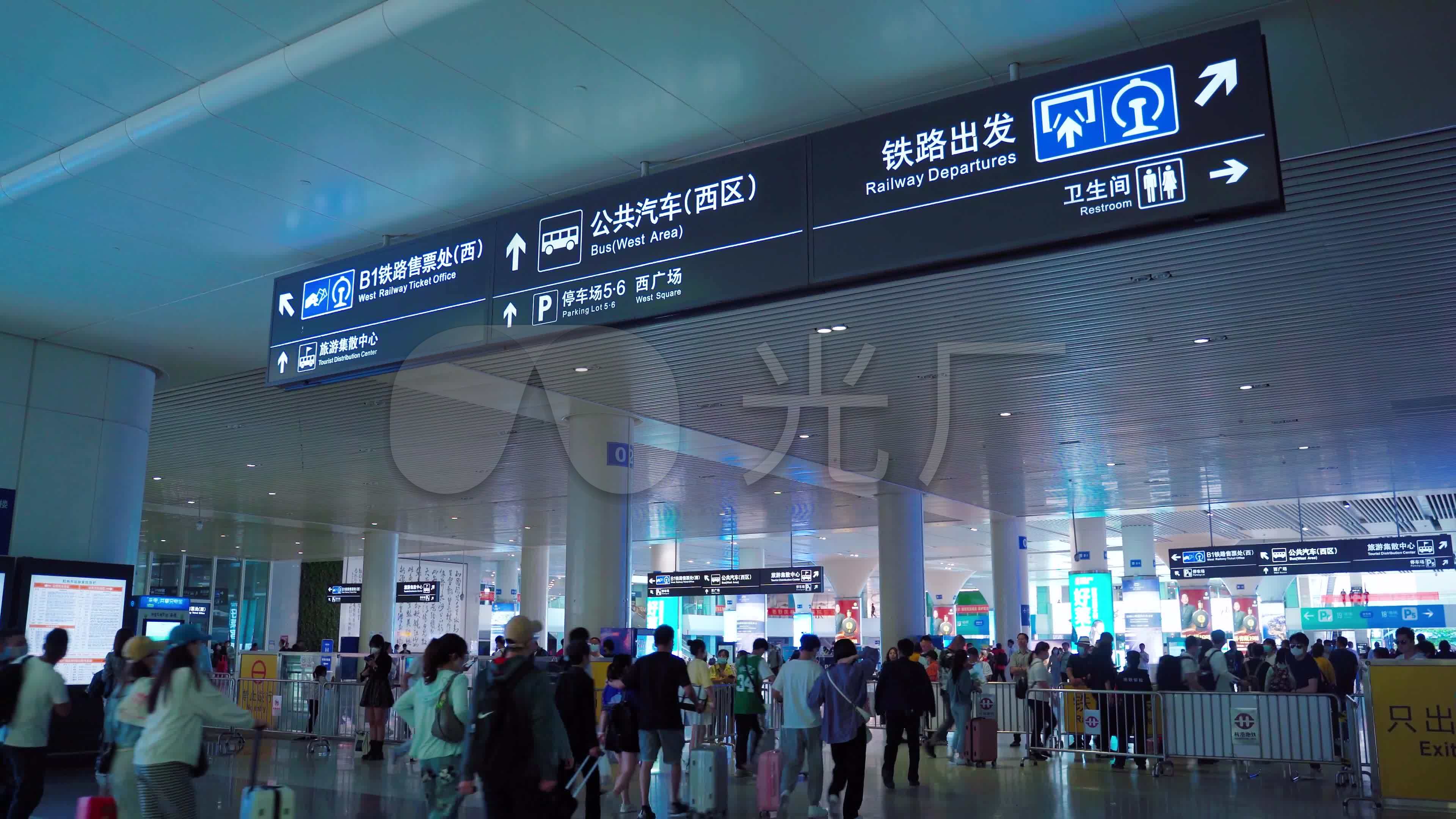 4k火车站进站人流出站杭州东南京南站