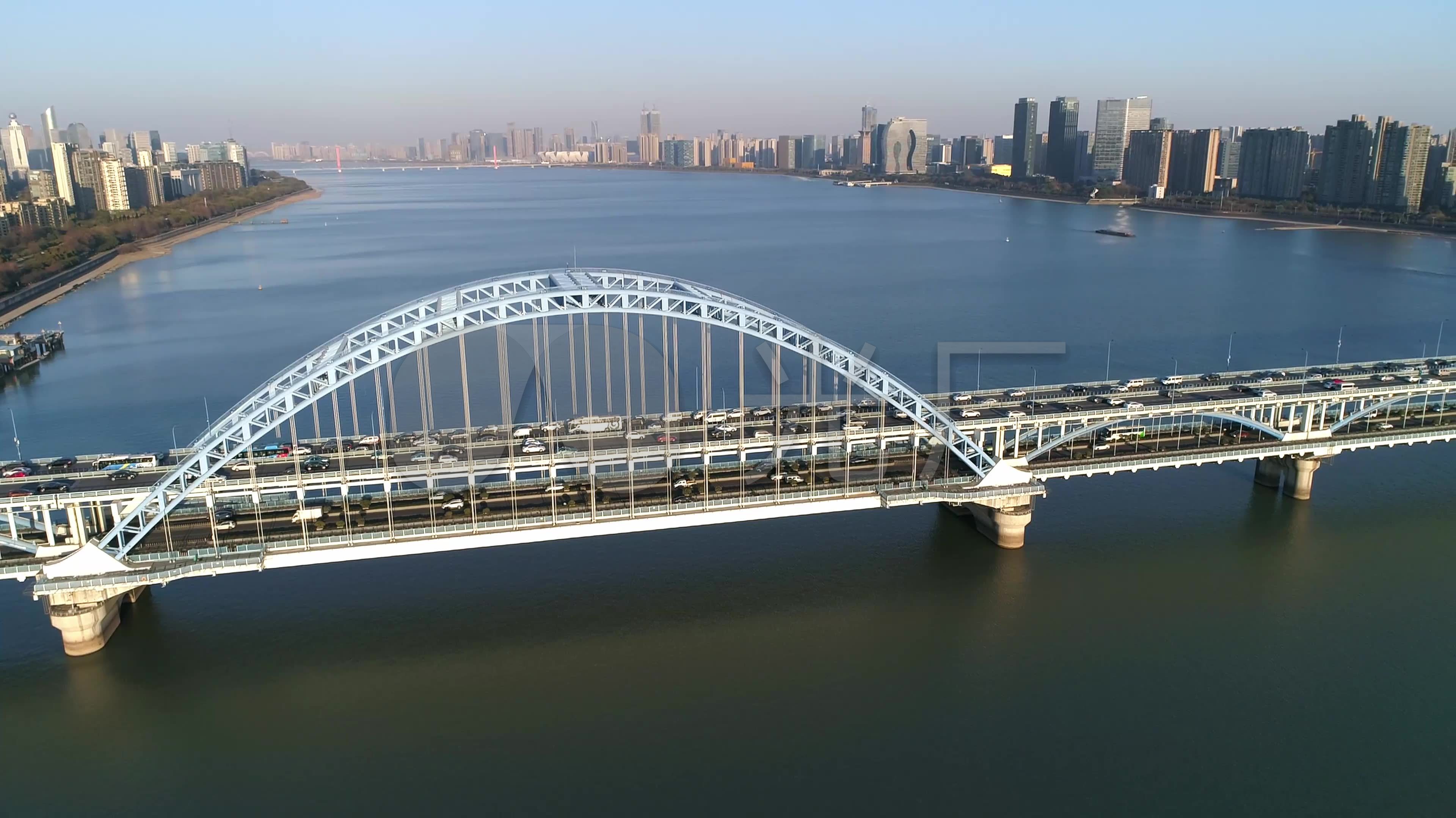 杭州复兴大桥跨钱塘江大桥车流建筑_3840x2160_高清
