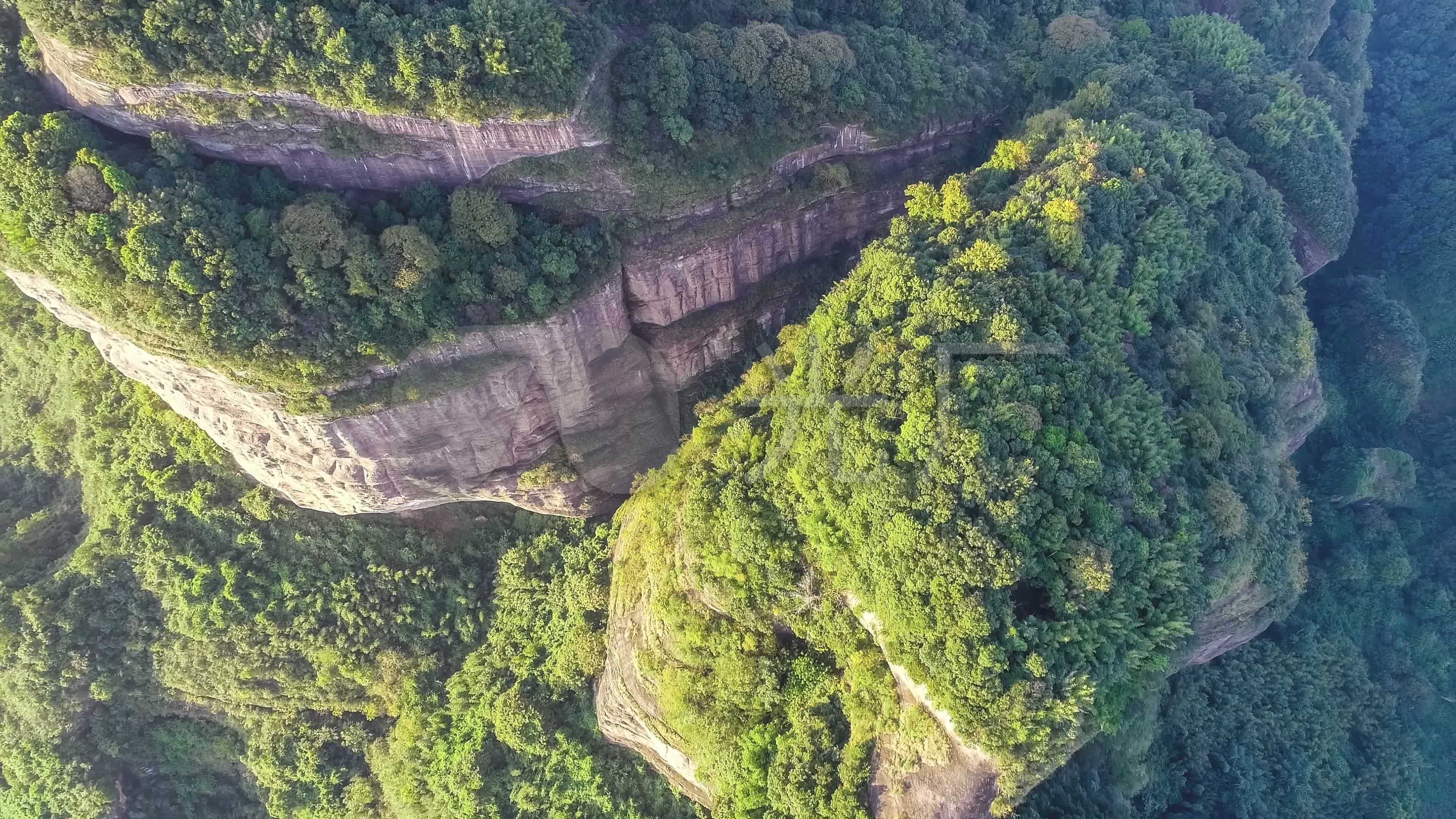 丹霞山鸟瞰图_3840x2160_高清视频素材下载(编号:5856550)_实拍视频