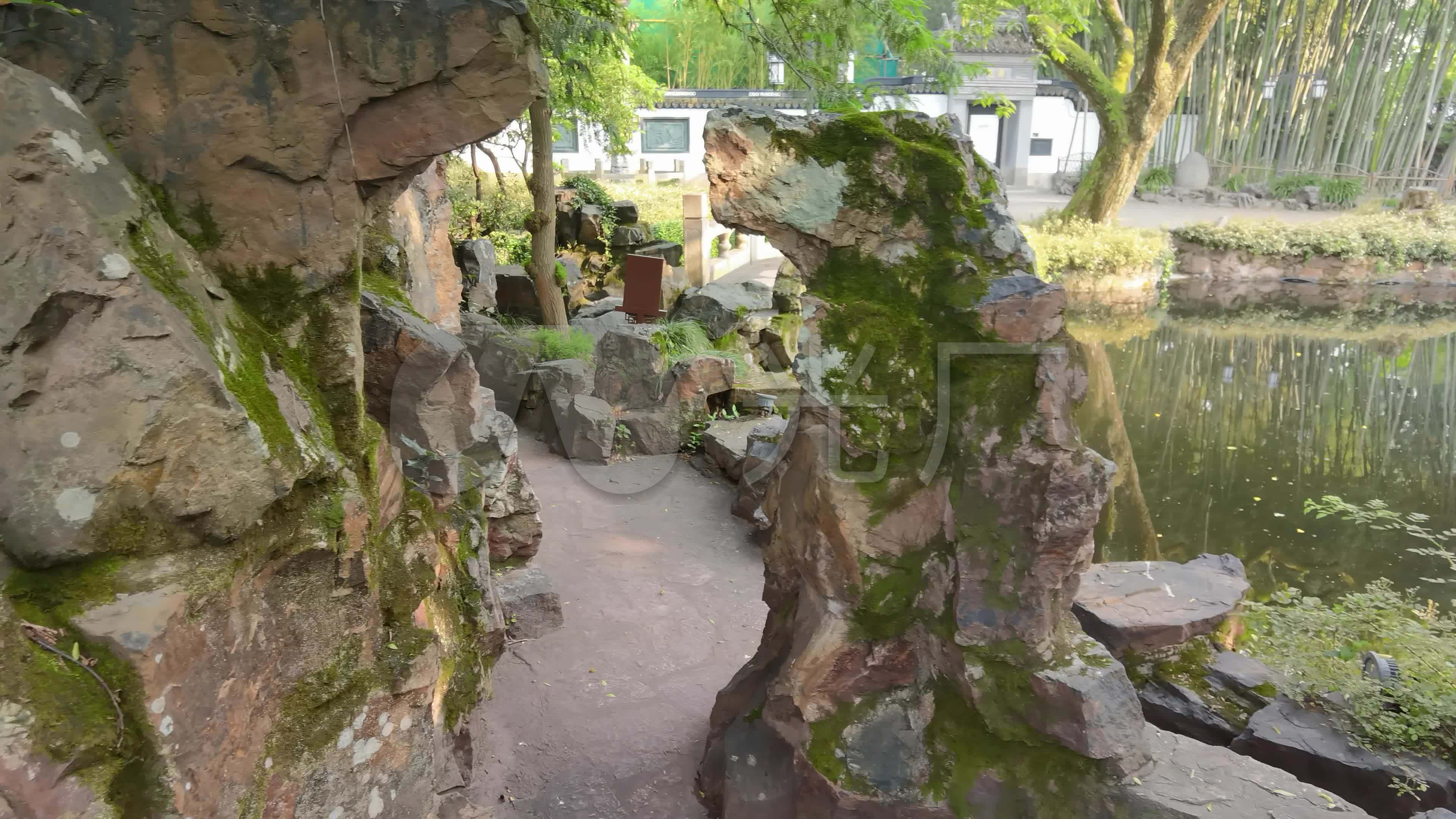 视频素材 实拍视频 景观人文 苏州园林假山湖水怪石上海园林竹林 来自