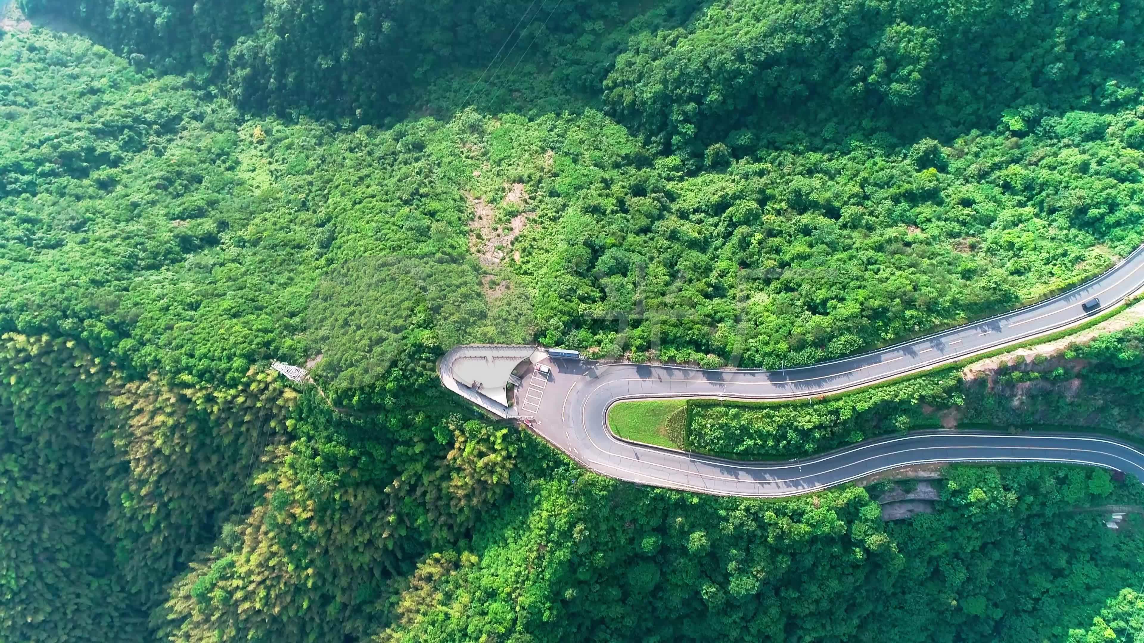 航拍浙江余姚四明山盘山公路