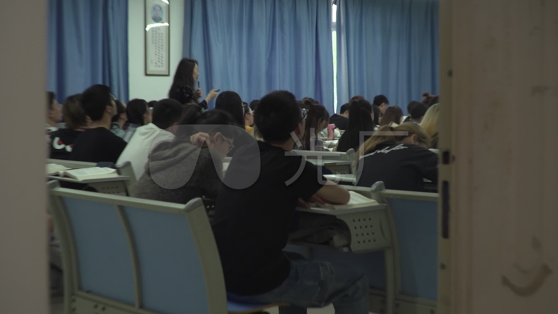 大学教室女教师_1920x1080_高清视频素材下载(编号:)