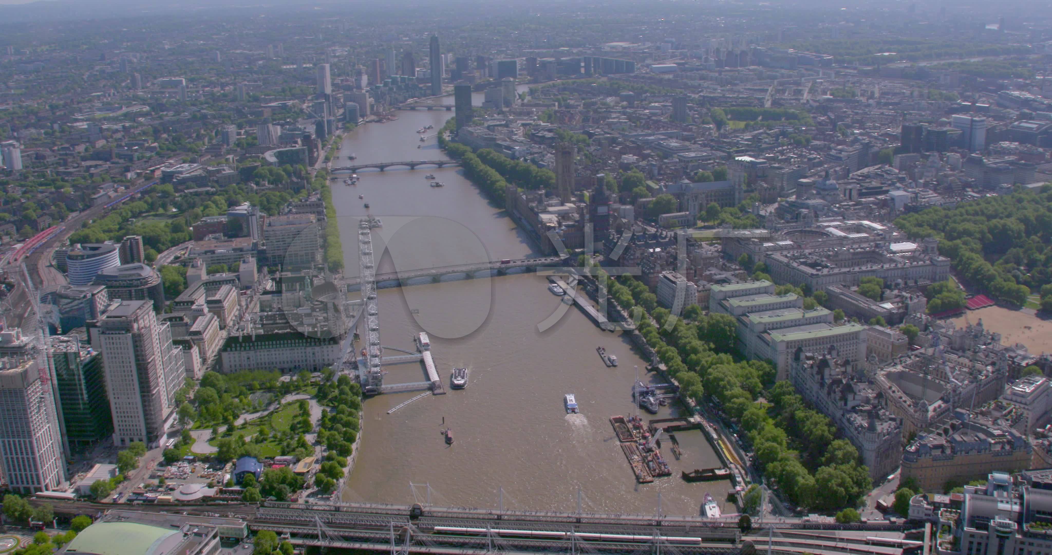 伦敦市中心和泰晤士河鸟瞰图