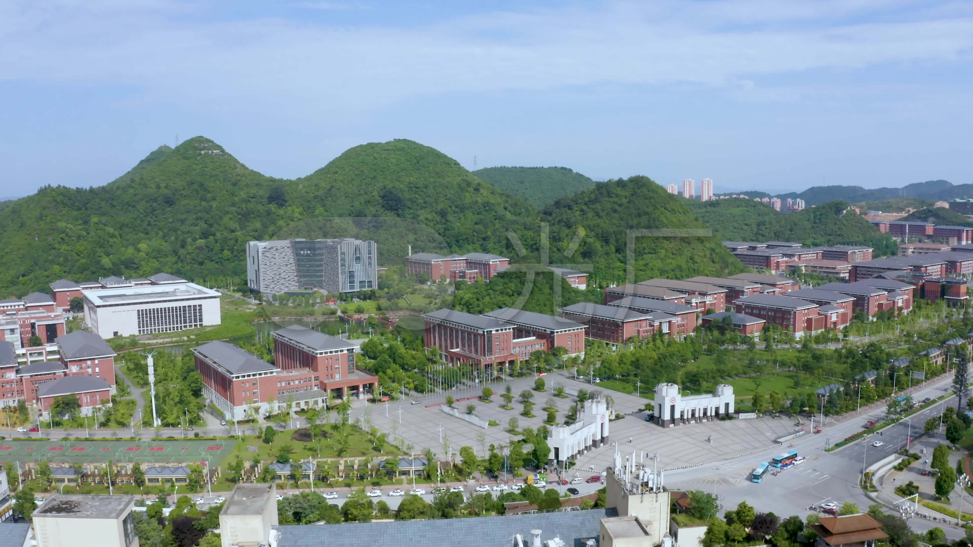 贵州财经大学航拍_3840x2160_高清视频素材下载(编号:5893088)_实拍