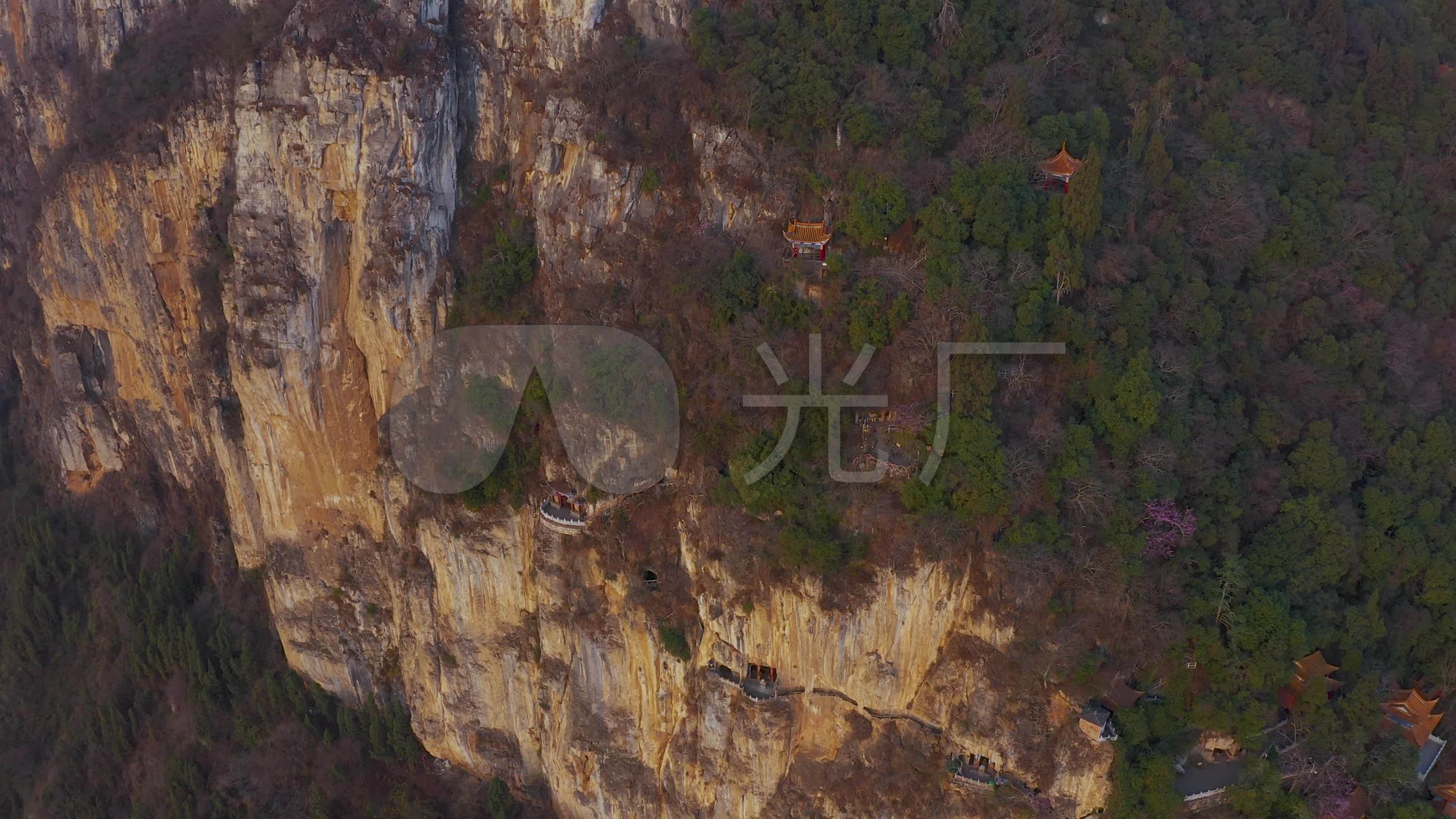 昆明西山龙门石窟