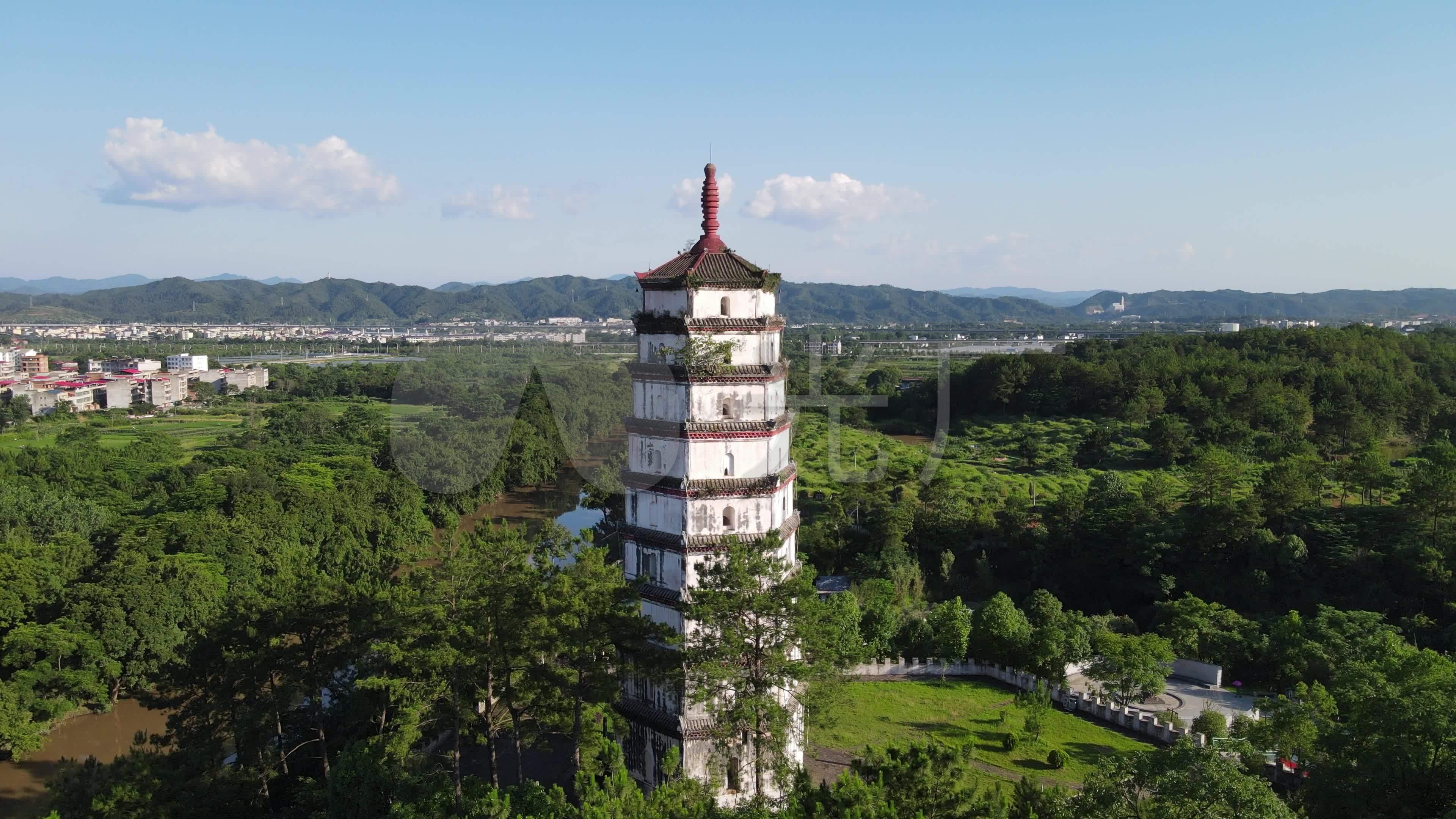 航拍江西瑞金龙珠塔