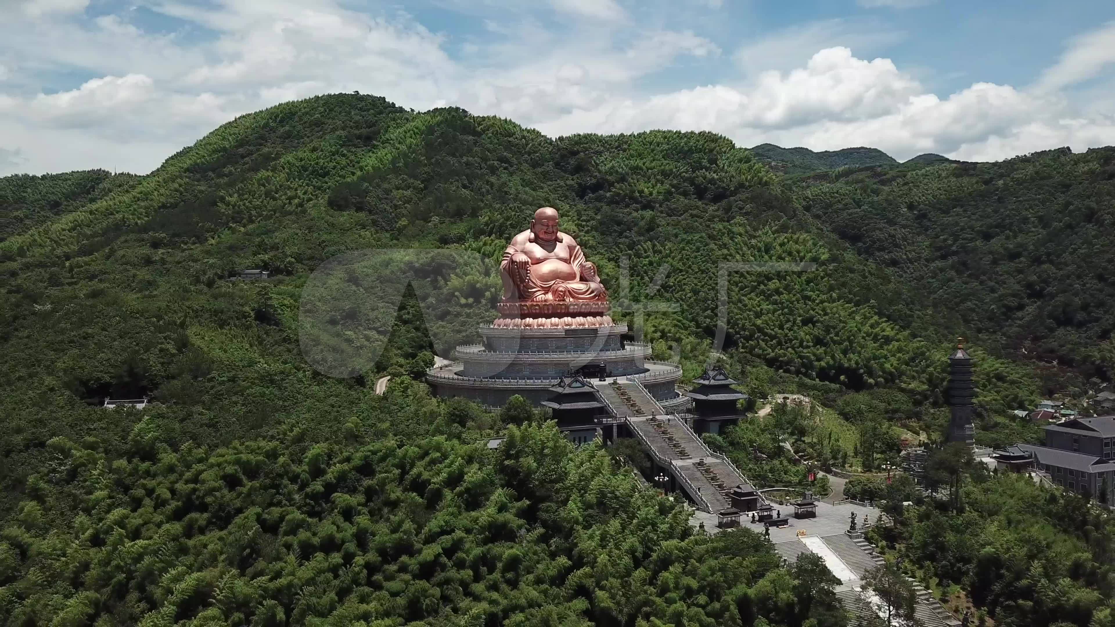 宁波奉化雪窦山弥勒大佛航拍_3840x2160_高清视频素材