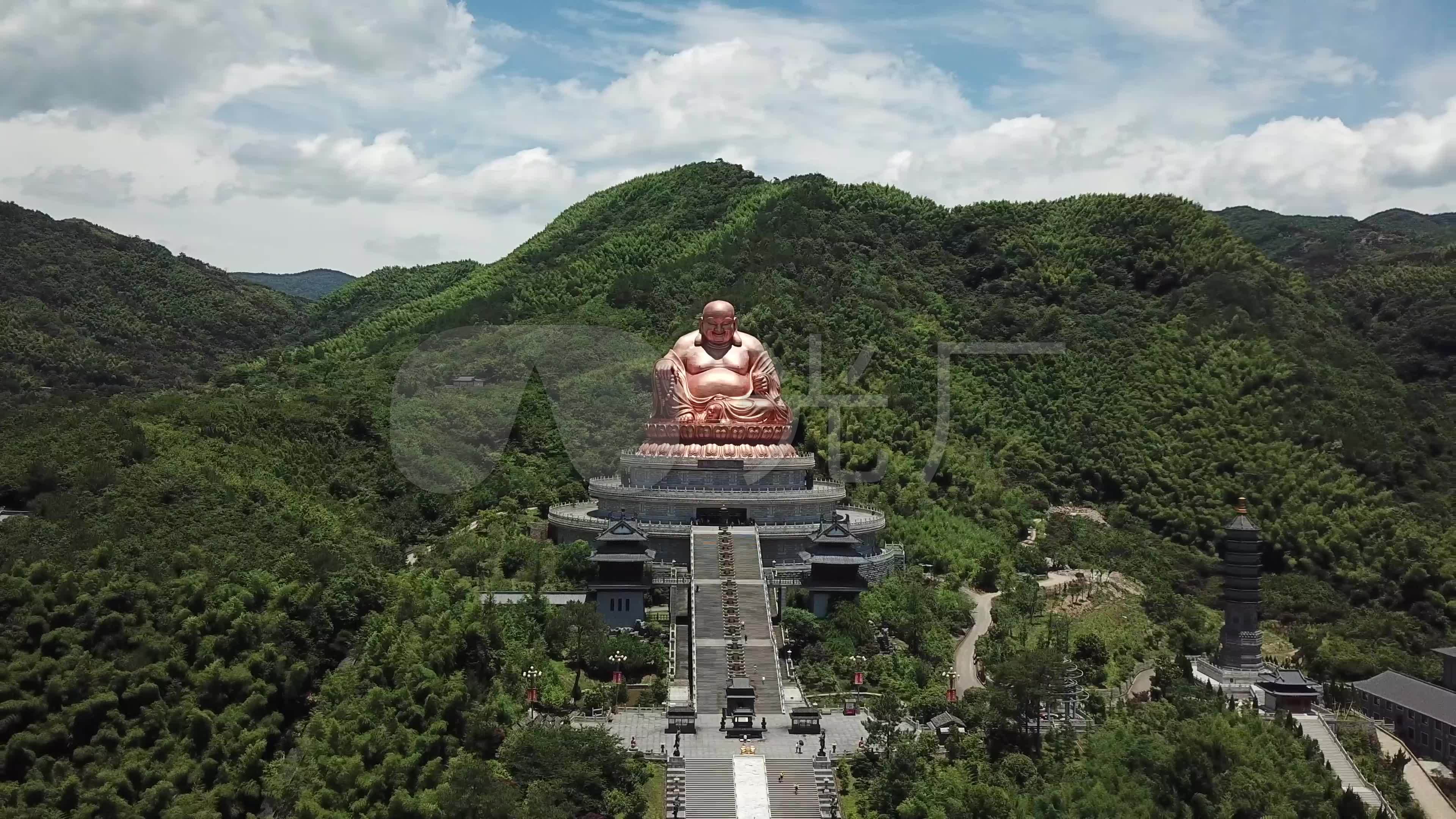 宁波奉化雪窦山弥勒大佛航拍_3840x2160_高清视频素材