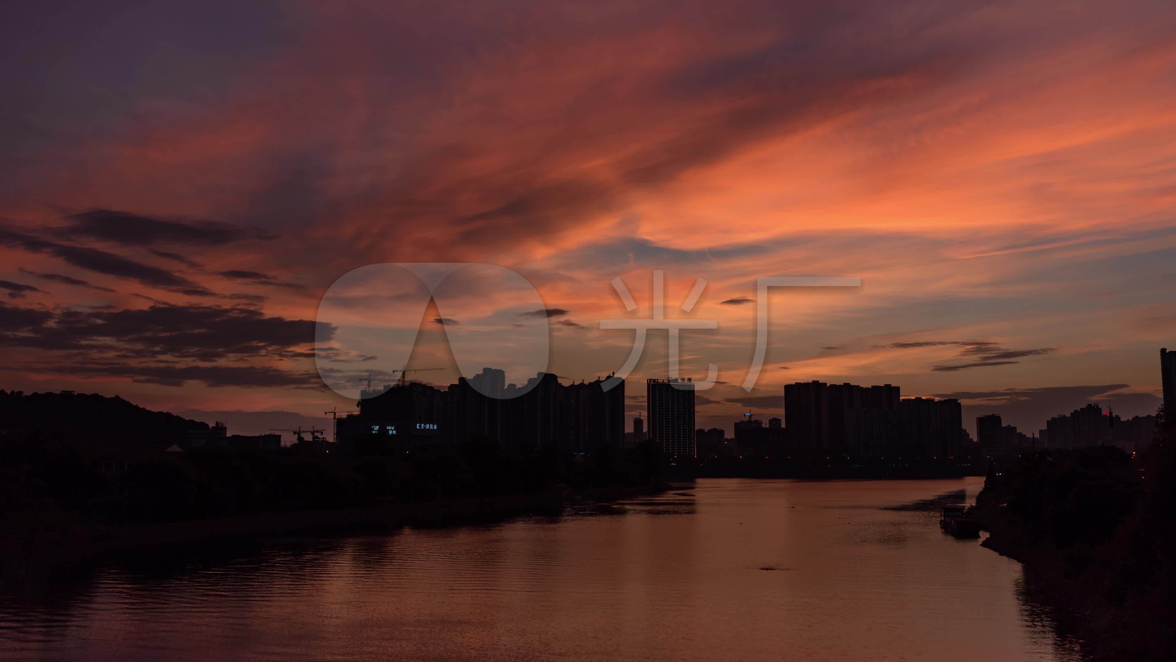 城市晚霞夕阳延时4k
