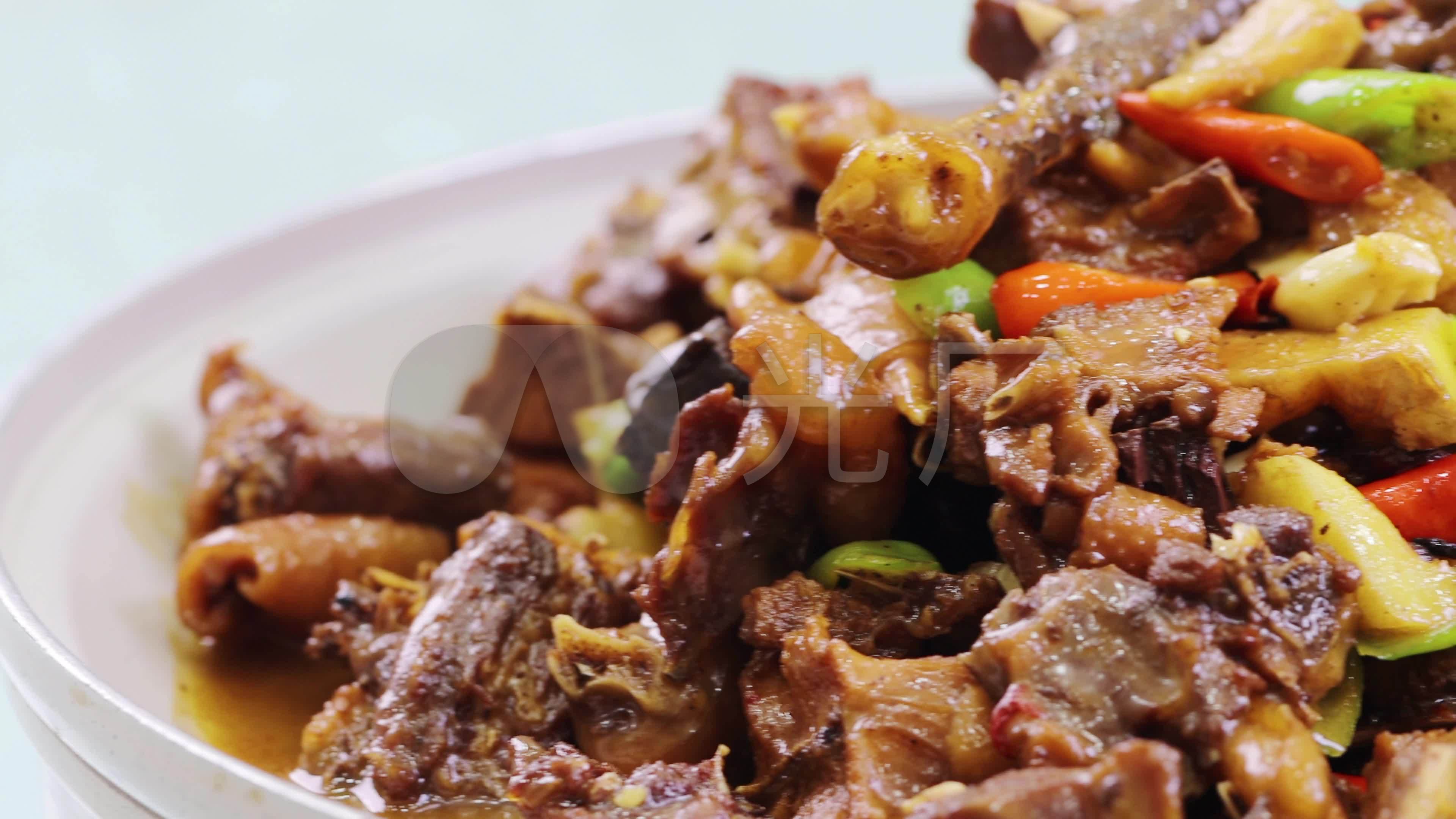 特色美食红烧老公鸡肉