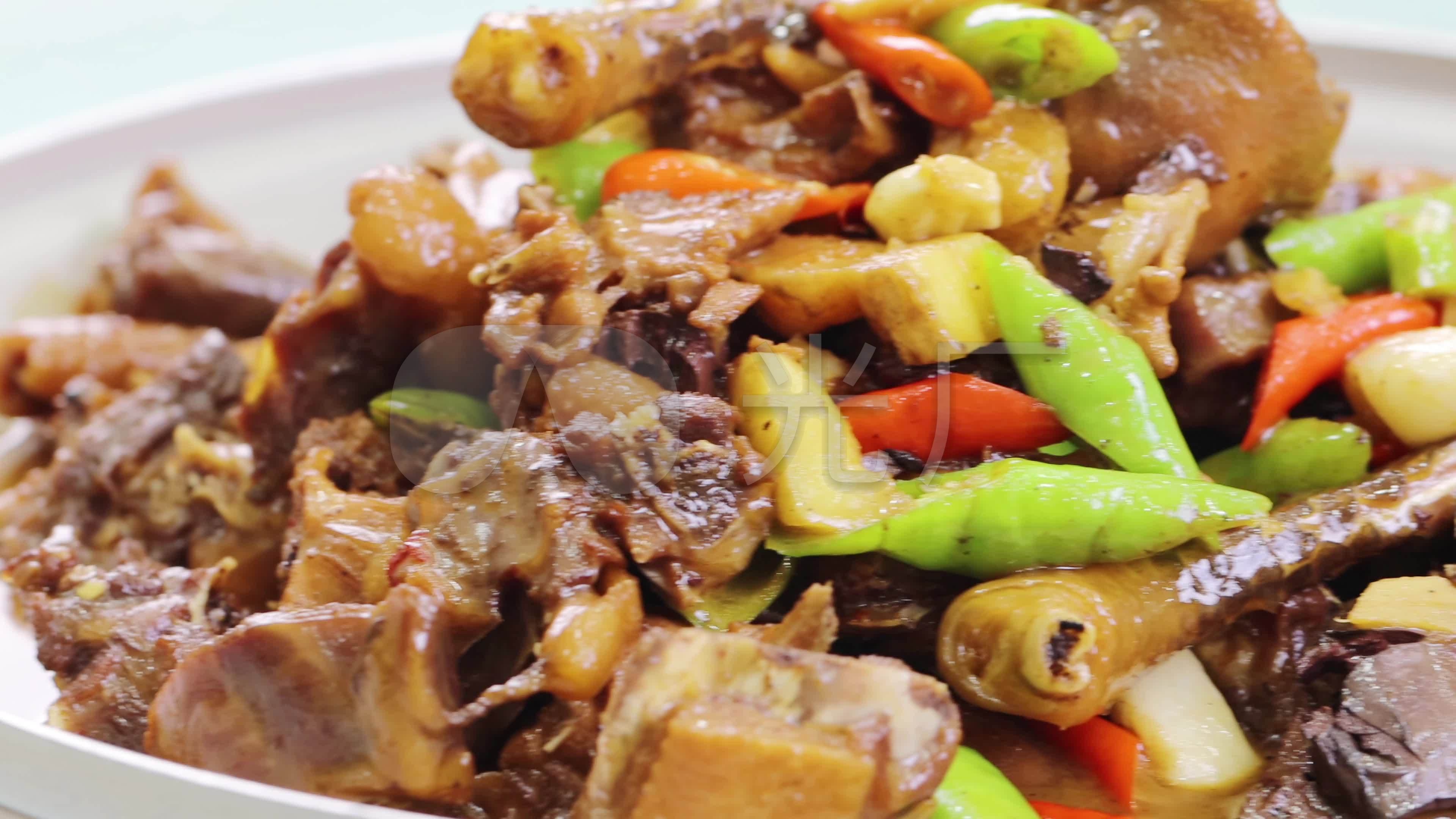 特色美食红烧老公鸡肉