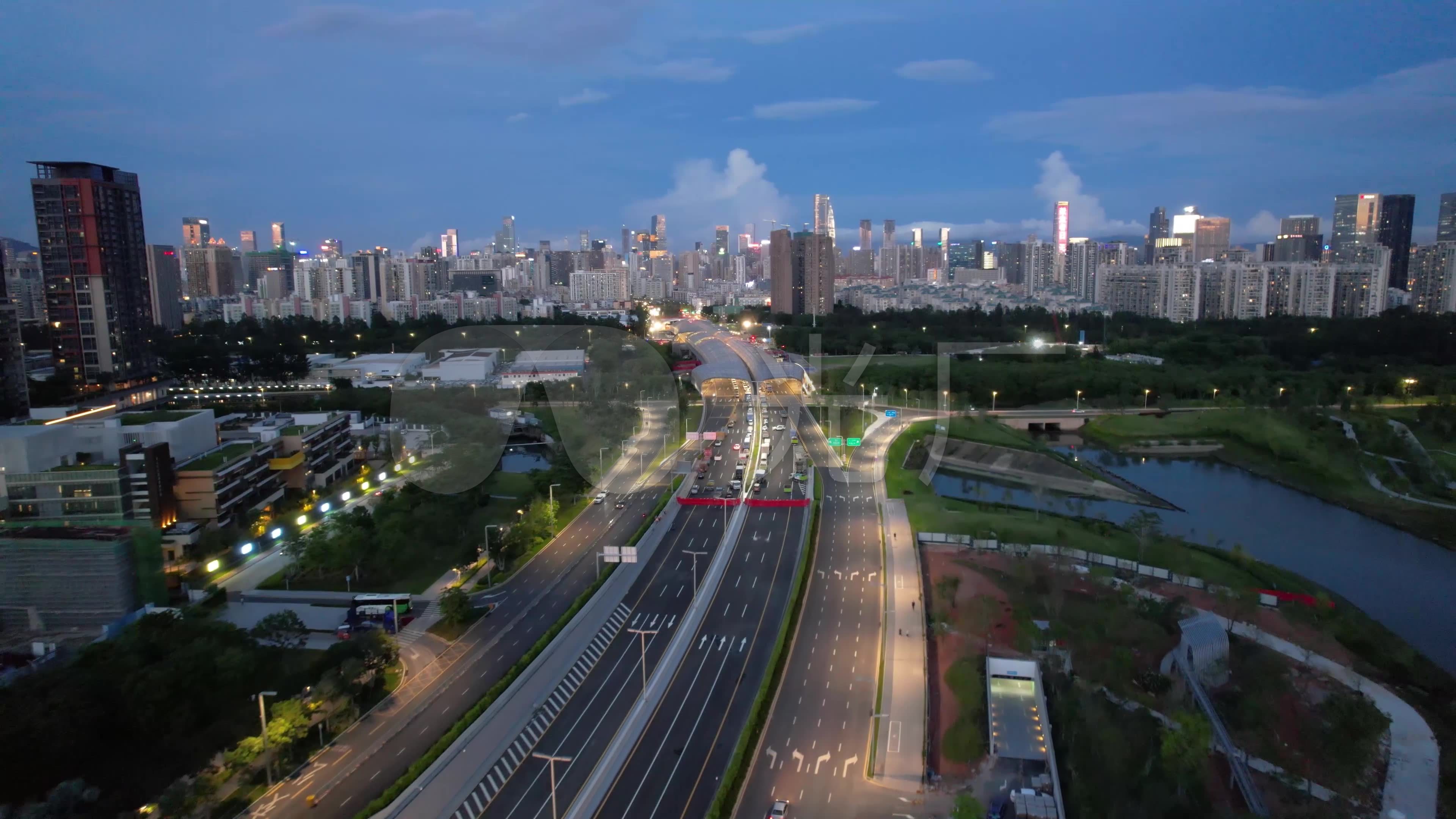 深圳前海梦海大道夜景