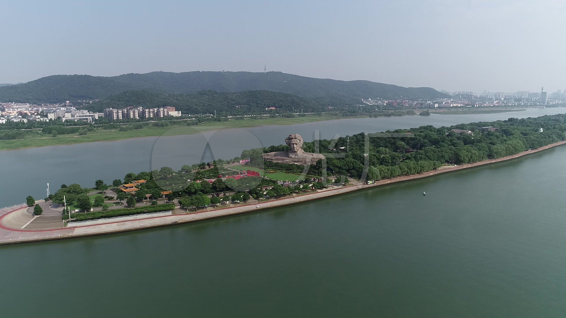 橘子洲头全景环绕航拍_1920x1080_高清视频素材下载